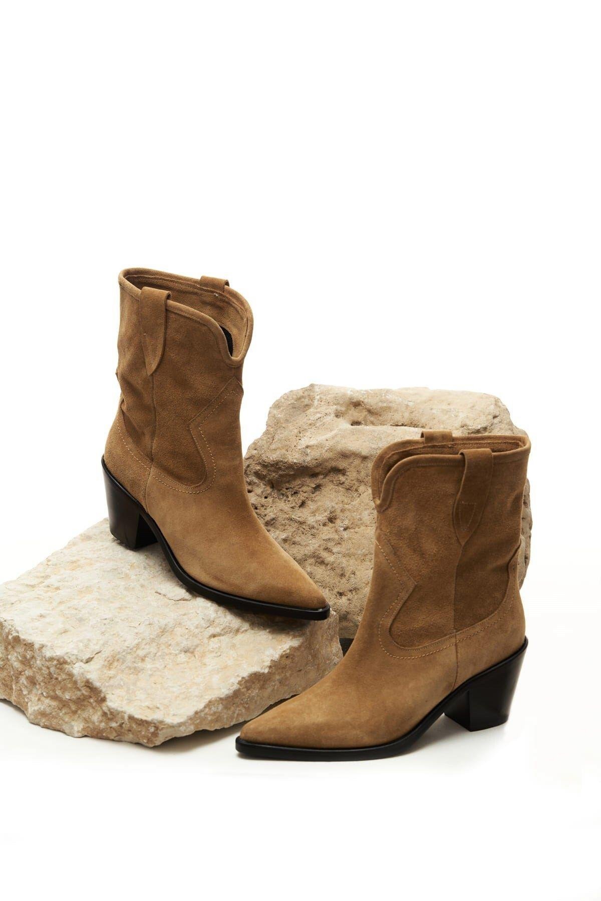 Double Taba Süet Kovboy Bot