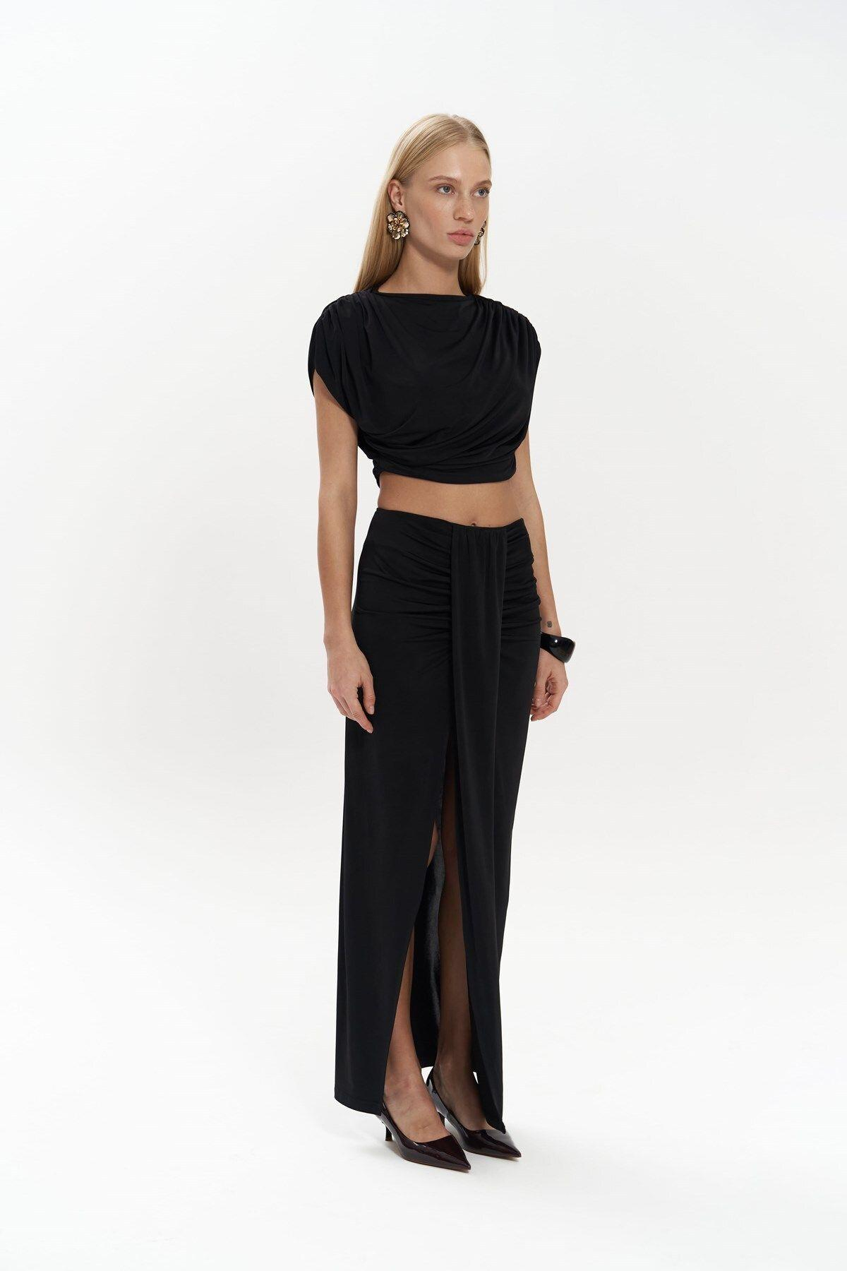Easton Black Crop&Skirt Set