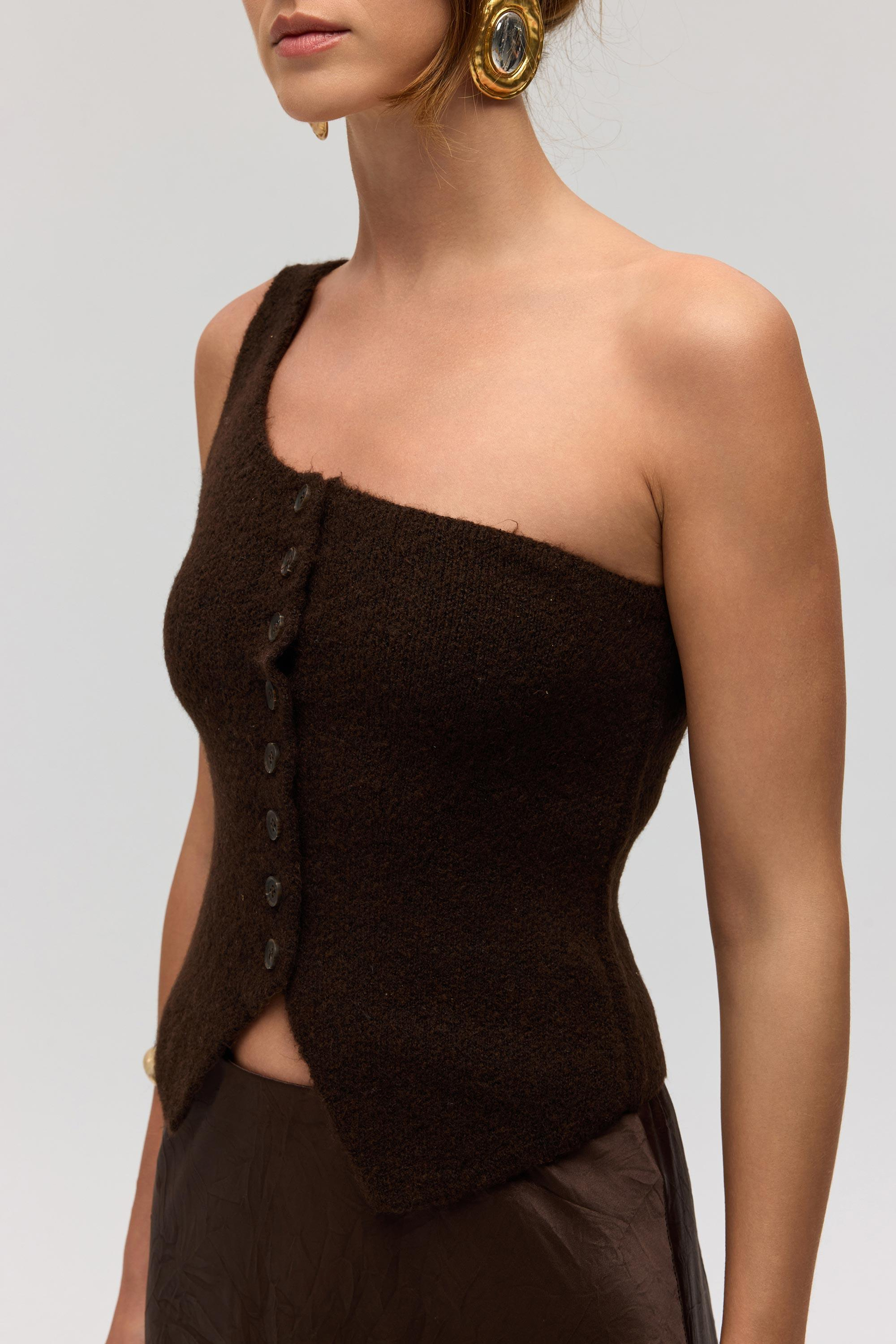 Elvar Tek Omuz Kahve Triko Crop