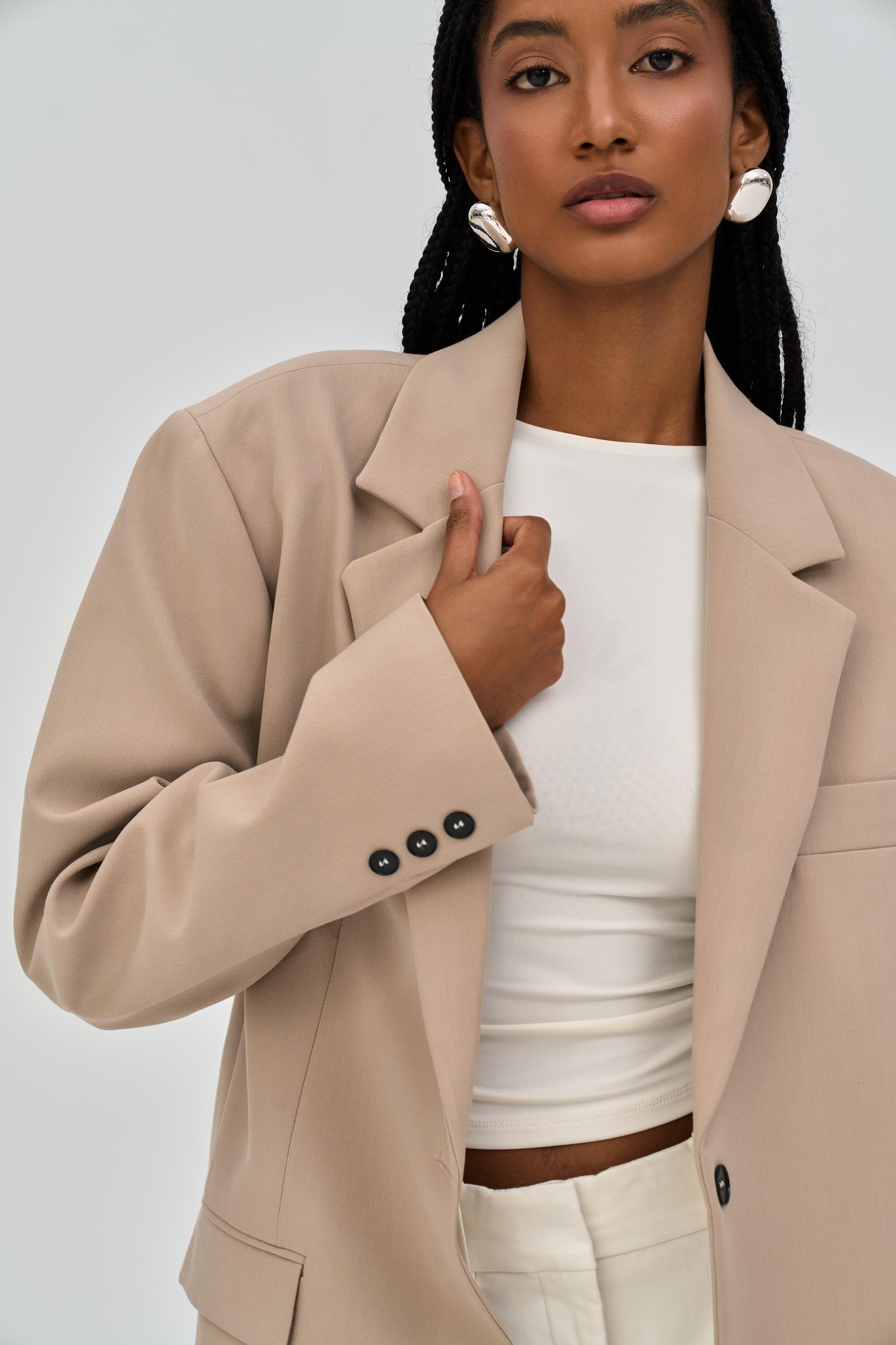 Emma Stitch Detailed Beige Blazer