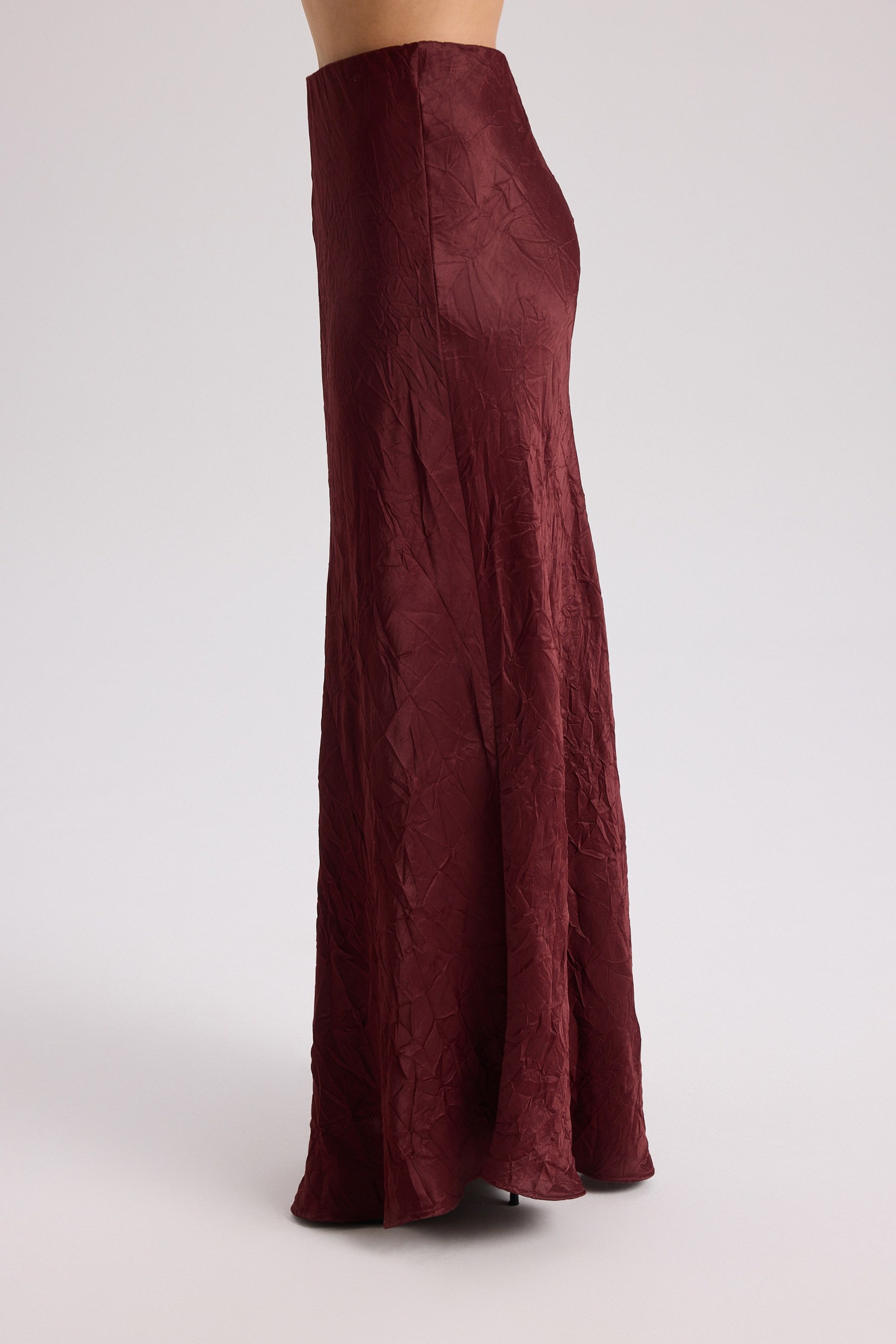 Eubah Crinkle-Effect Long Burgundy Satin Skirt