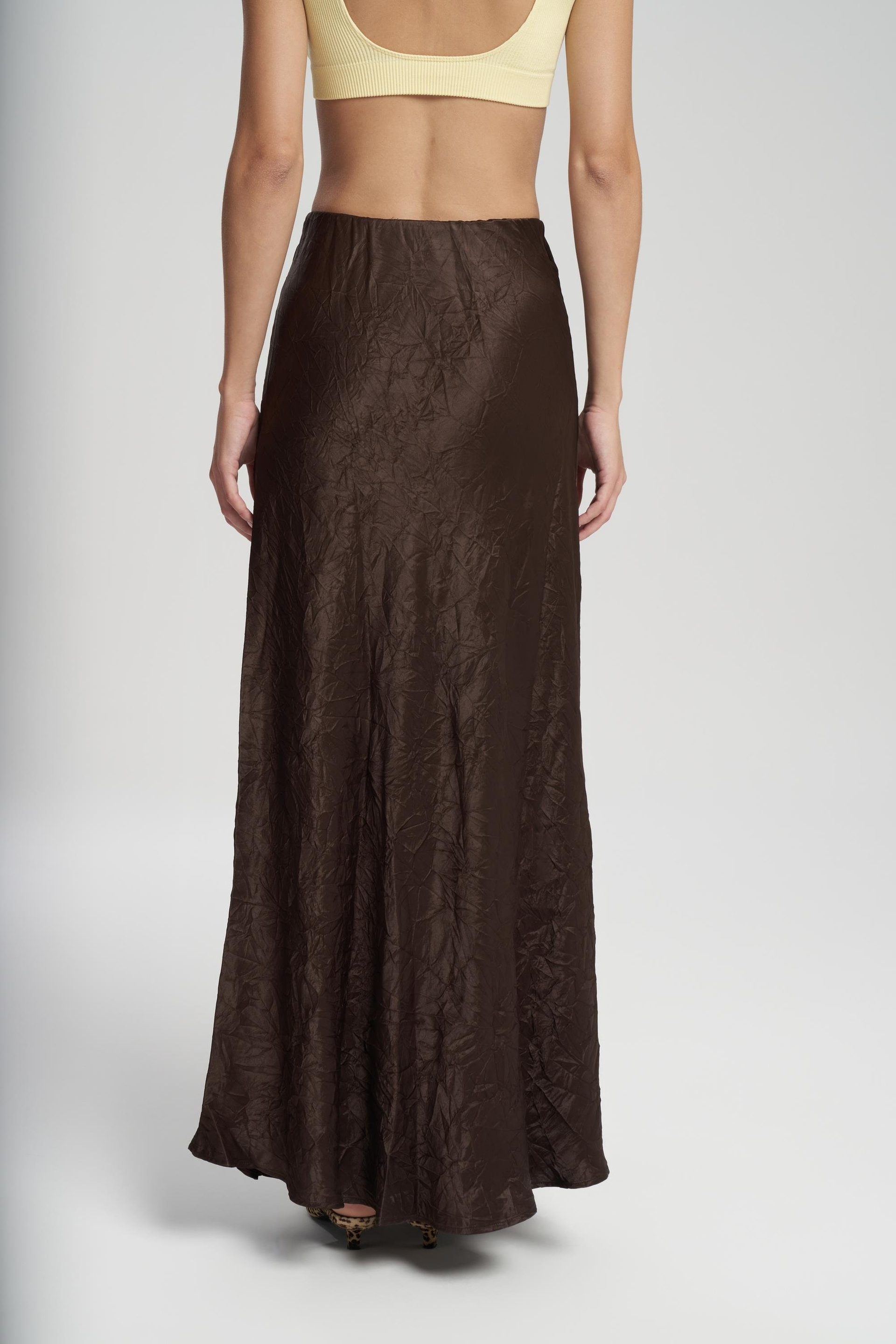 Eubah Kırışık Uzun Kahve Saten Etek