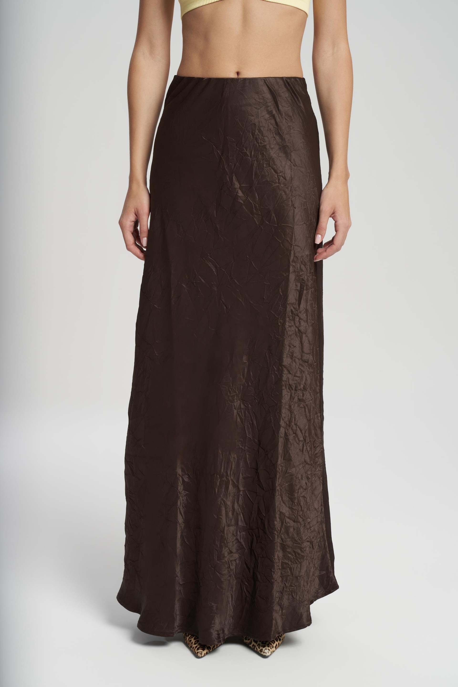 Eubah Kırışık Uzun Kahve Saten Etek