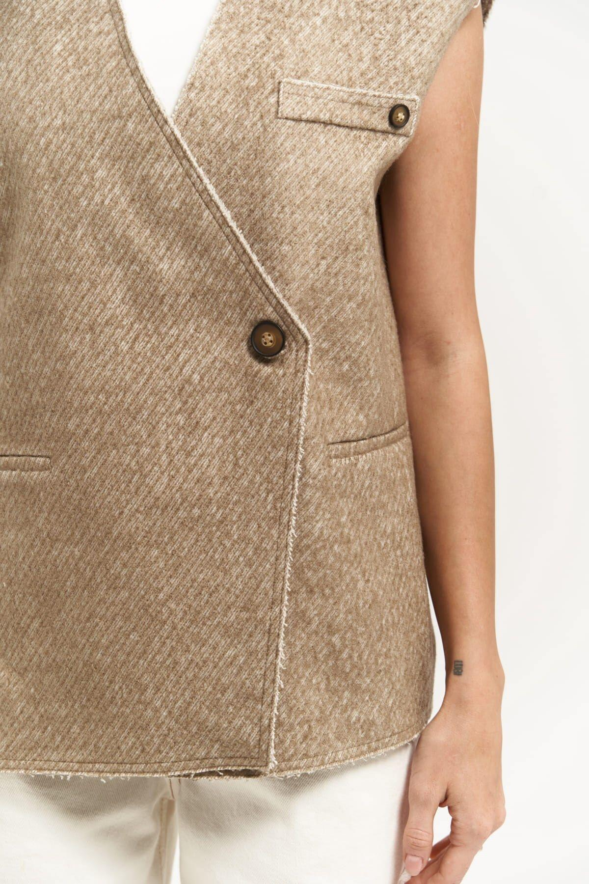 Faven Beige Side Slit Detail Vest
