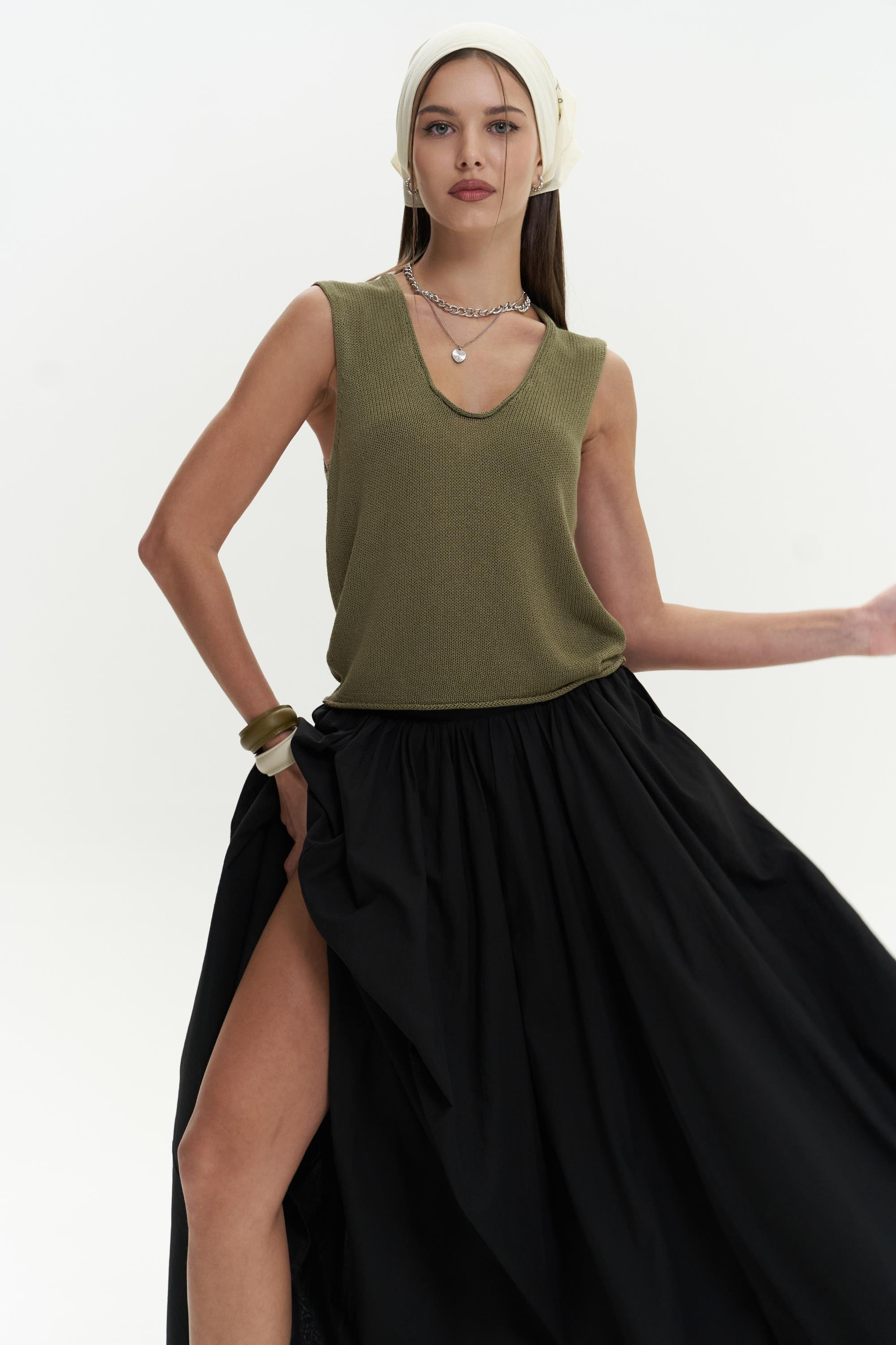 Faylinn Pileli Uzun Siyah Etek 