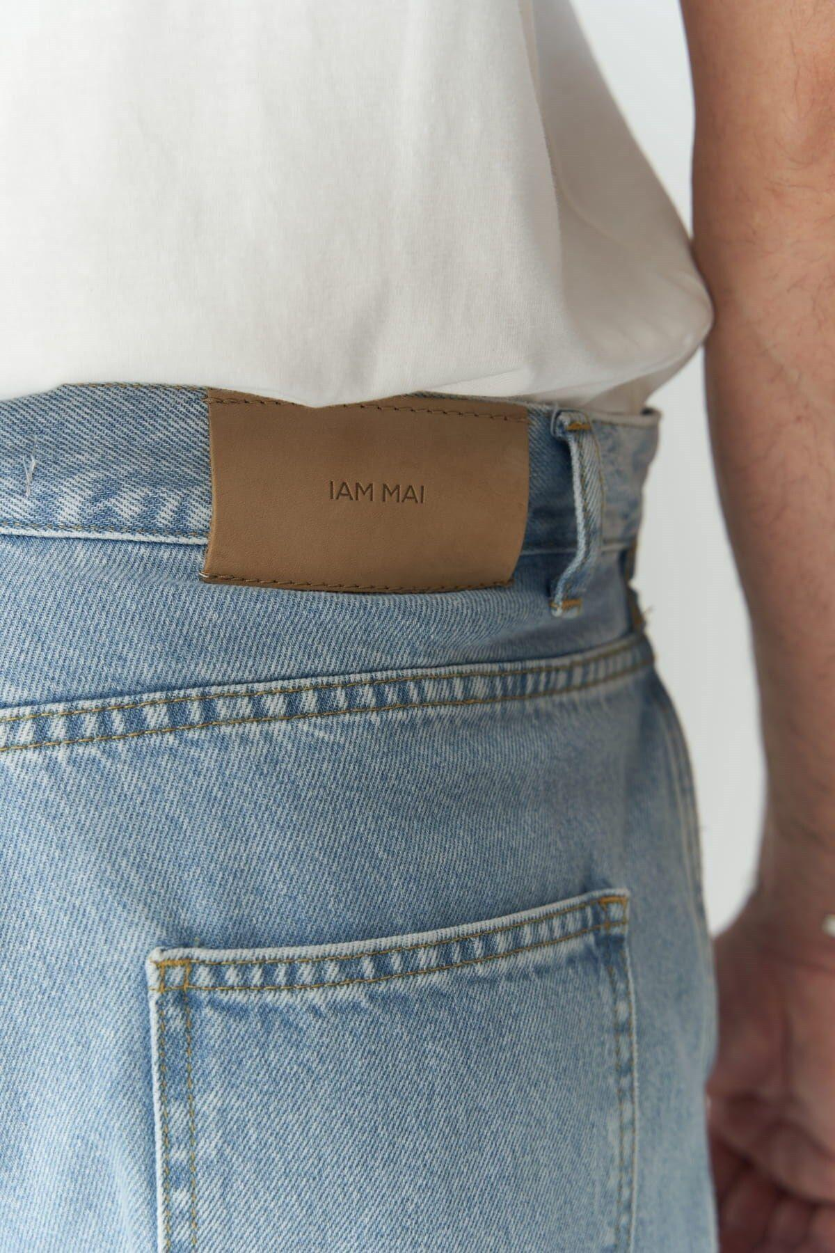 Fergusan Men's Blue Jeans with Belt Detail