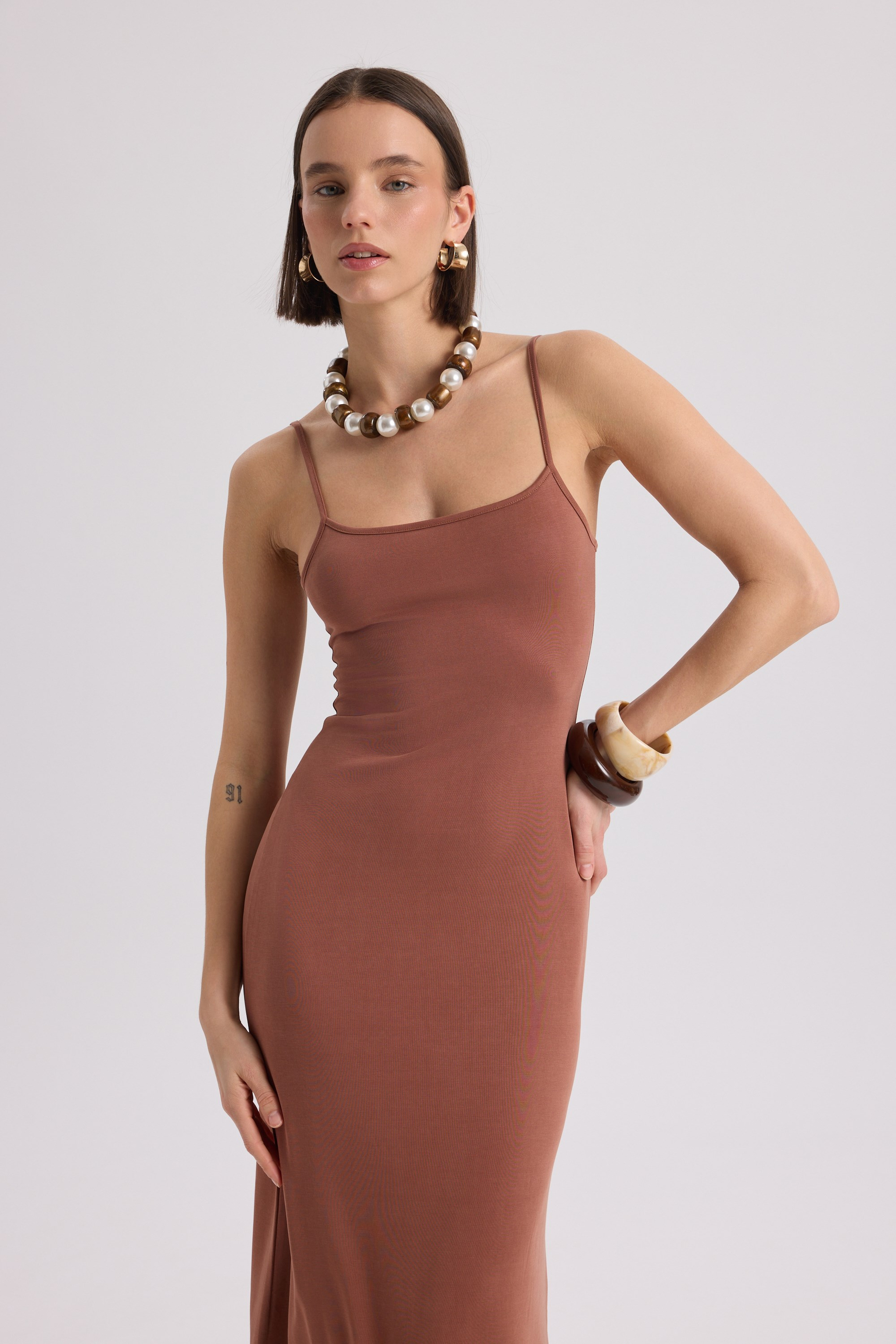Ferry Brown Basic Dress