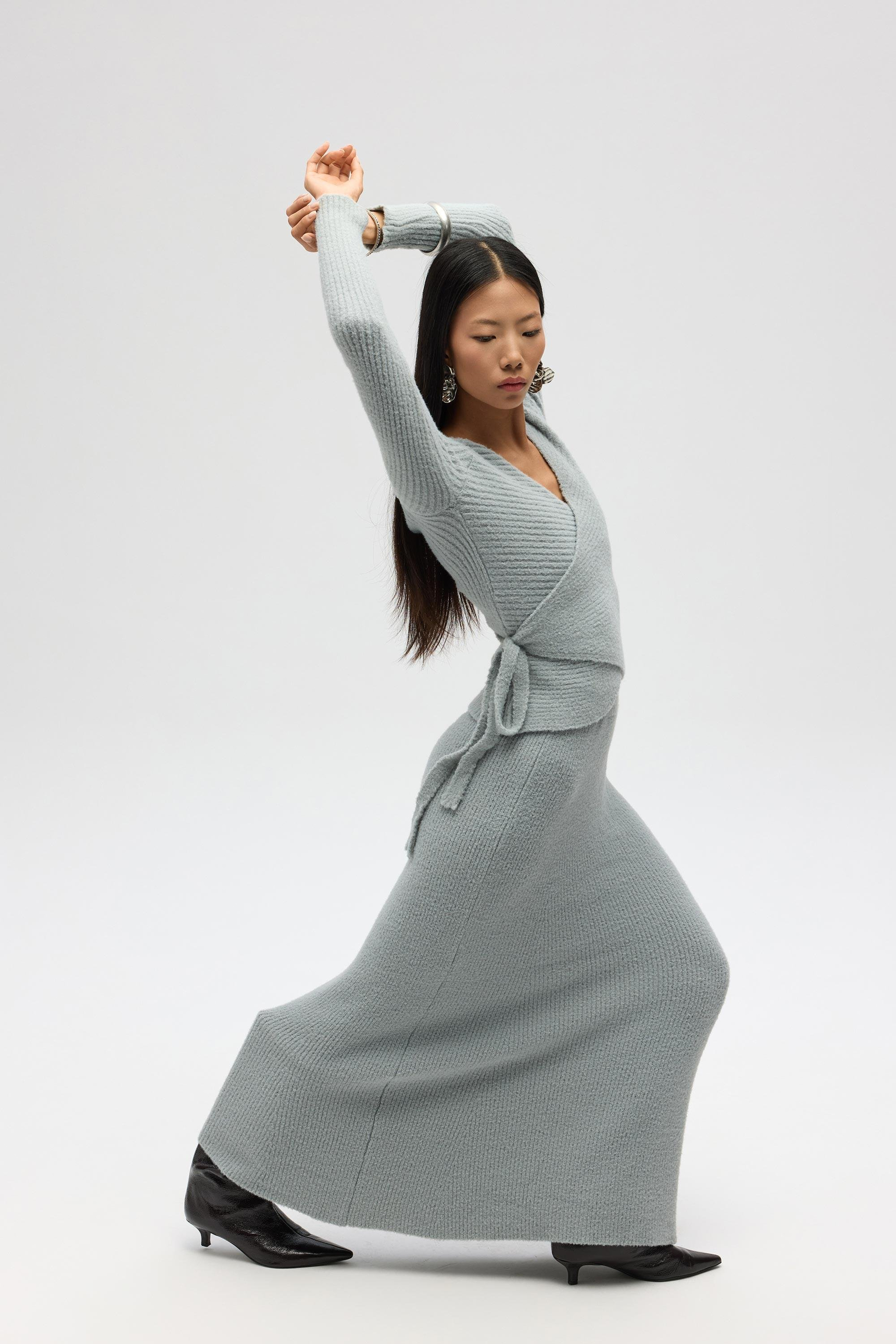 Fluff Bağlamalı Gri Üst-Etek Takım