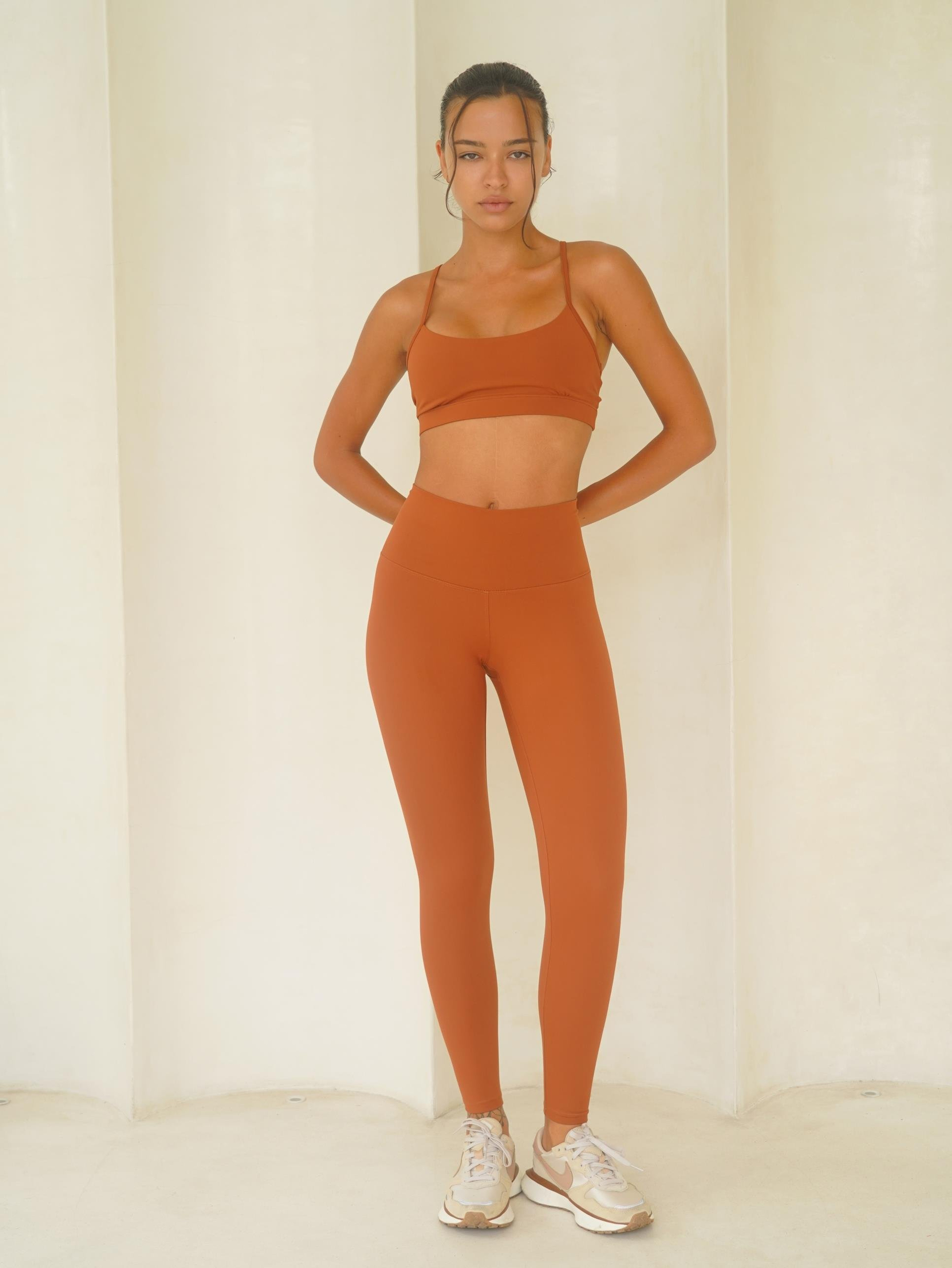 Fold Bilek Hizasında Tarçın Tayt