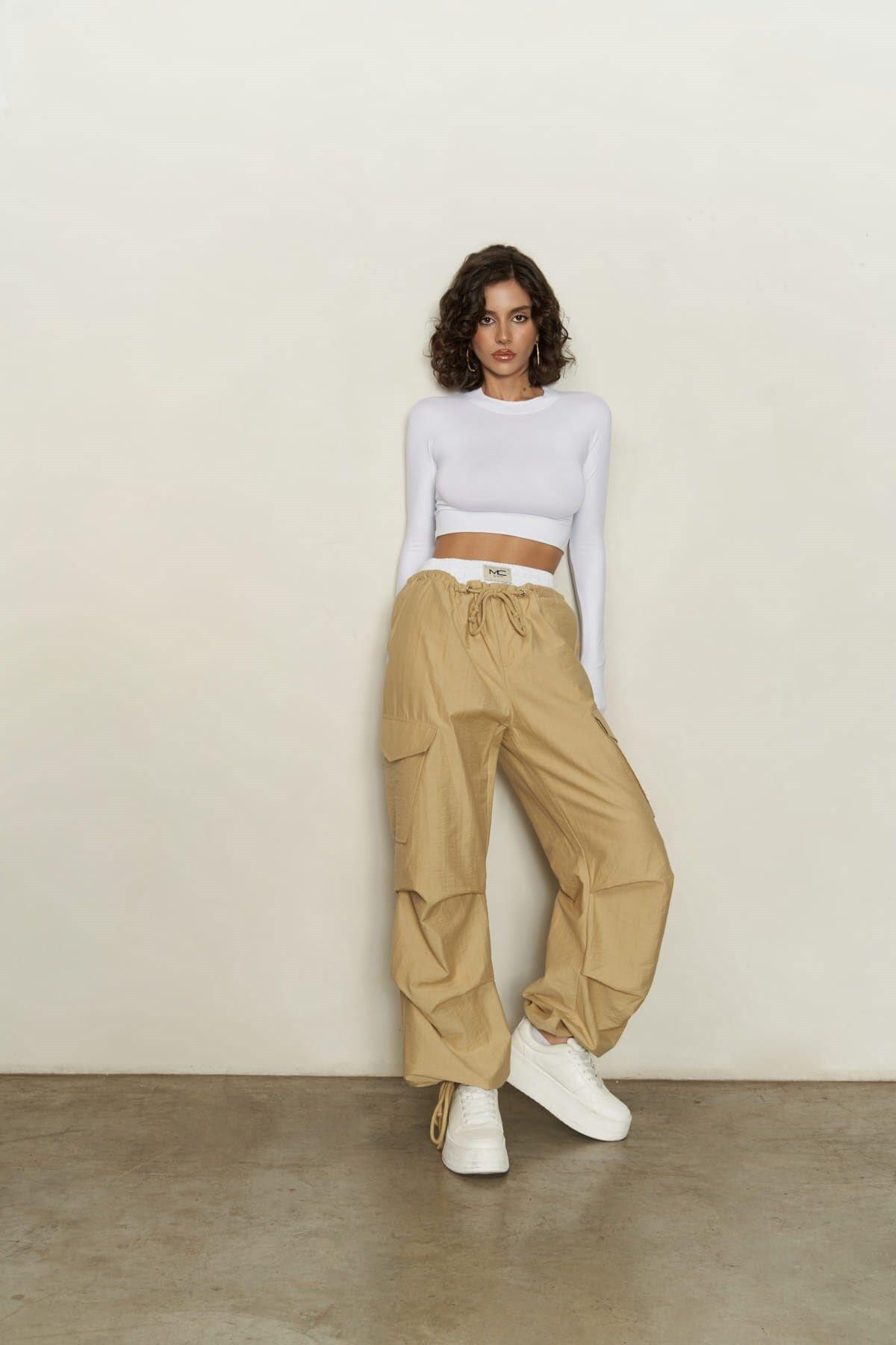Galvin Boxer Detailed Slim Fit Beige Parachute Pants