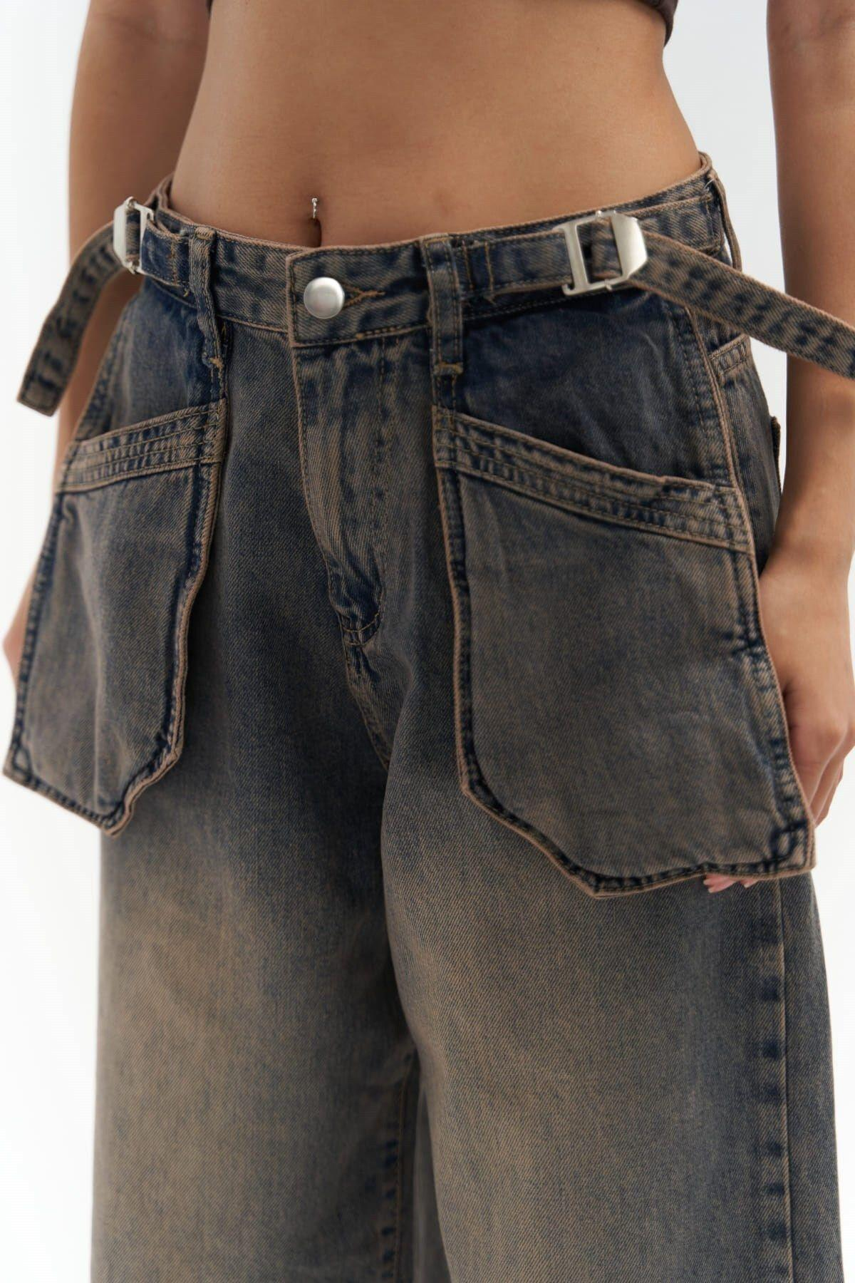 Gatlin Dirty Gray Jeans with Pocket Detail