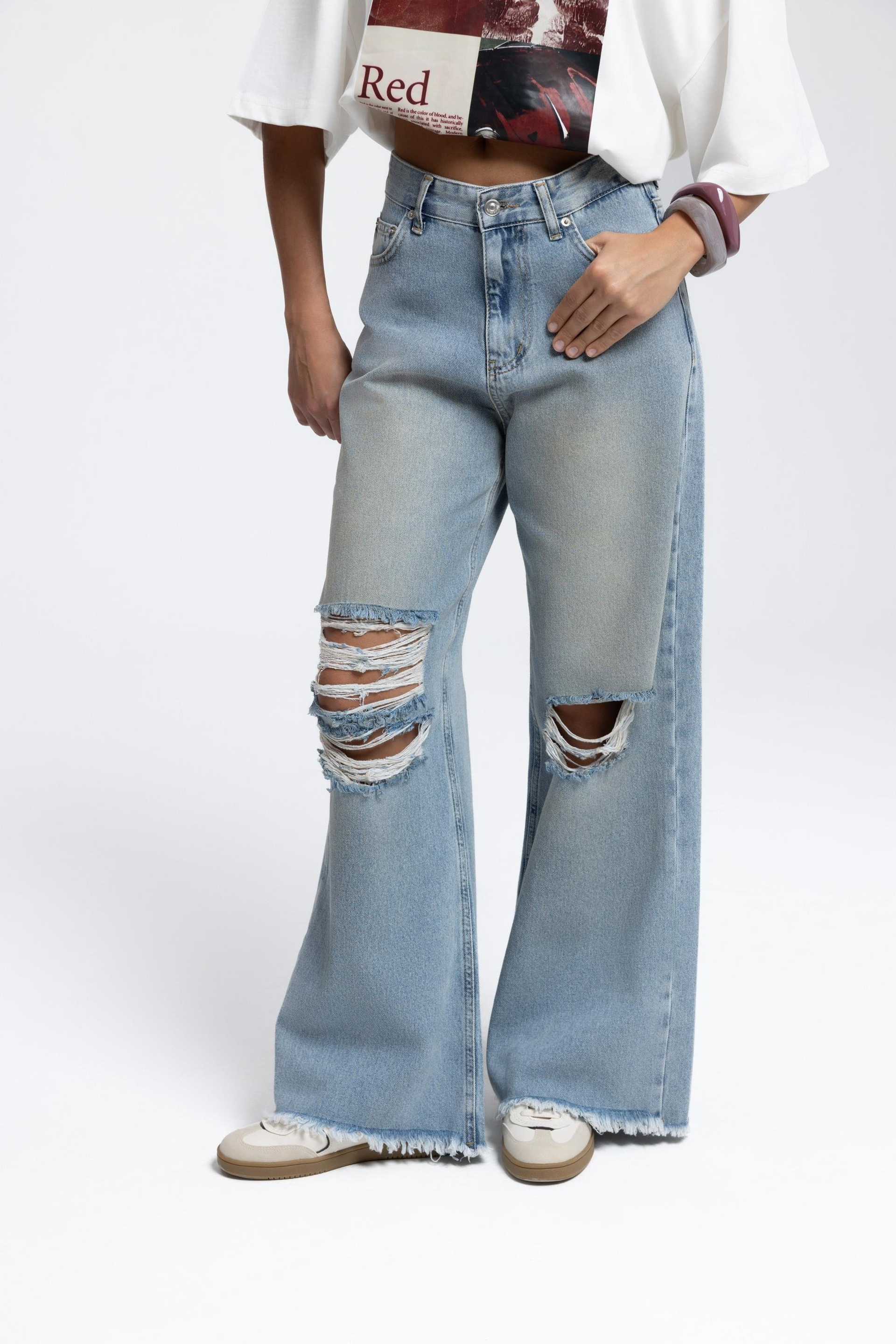 Gemma Yırtık Detay Mavi Jean Pantolon