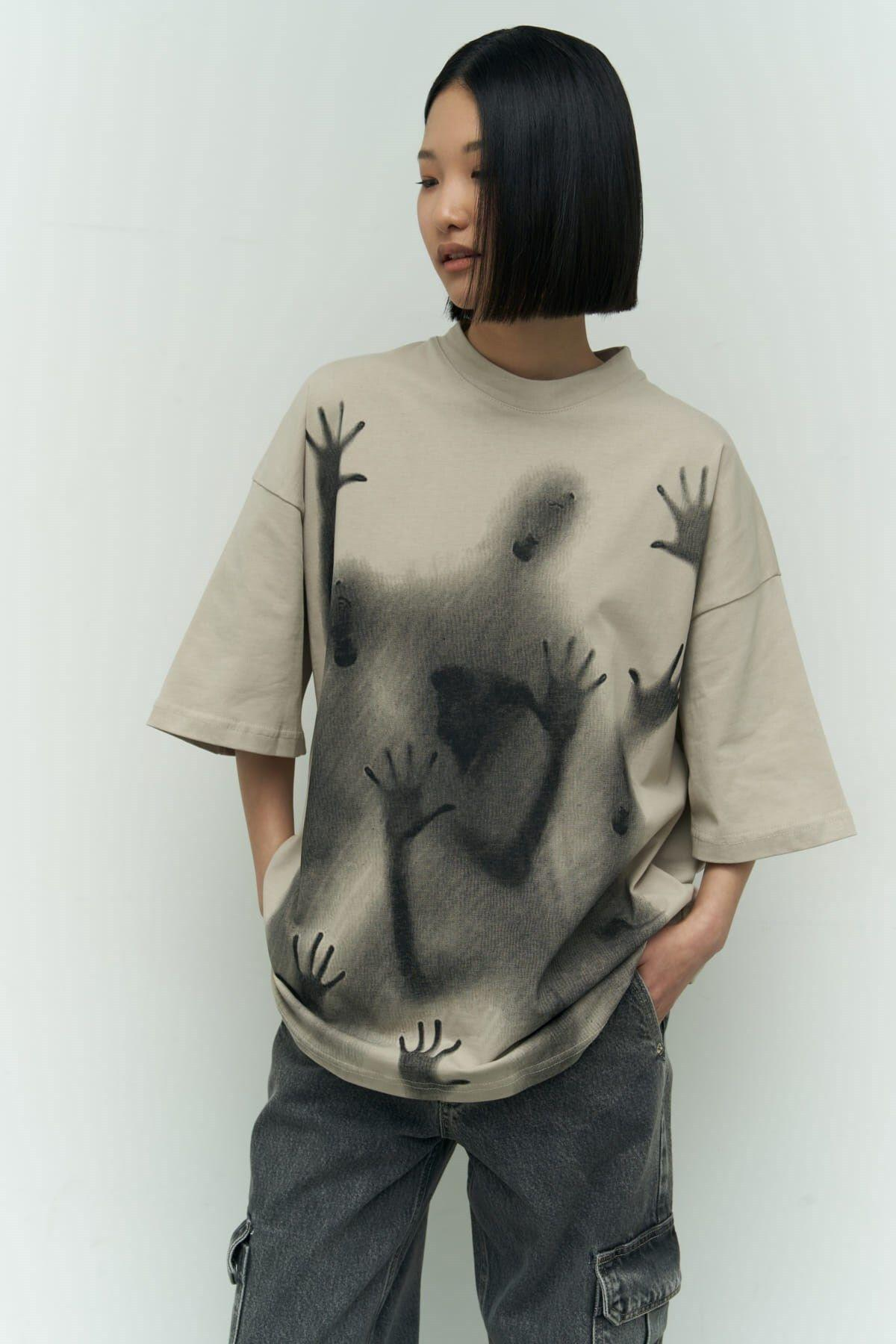 Ghost Beige Oversize T-Shirt