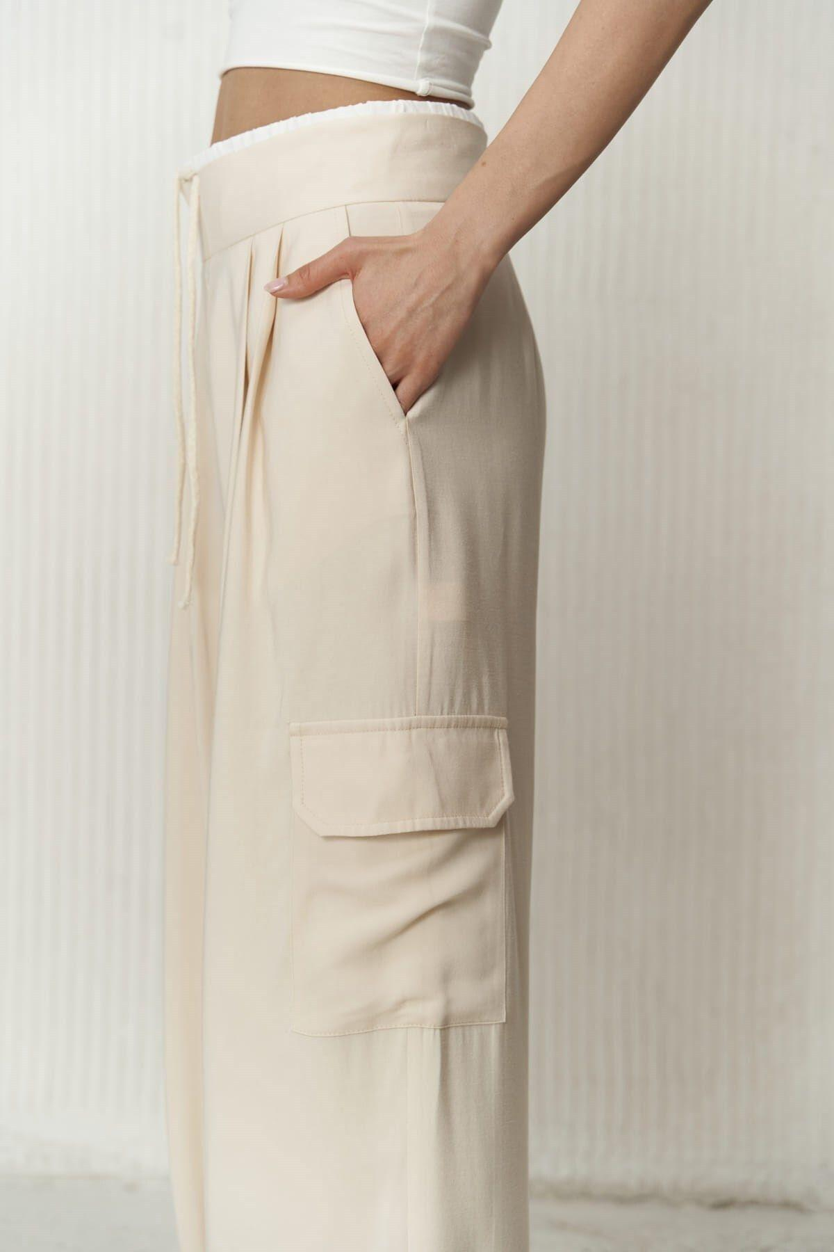 Gloria Beige Trousers with Boxer Detail