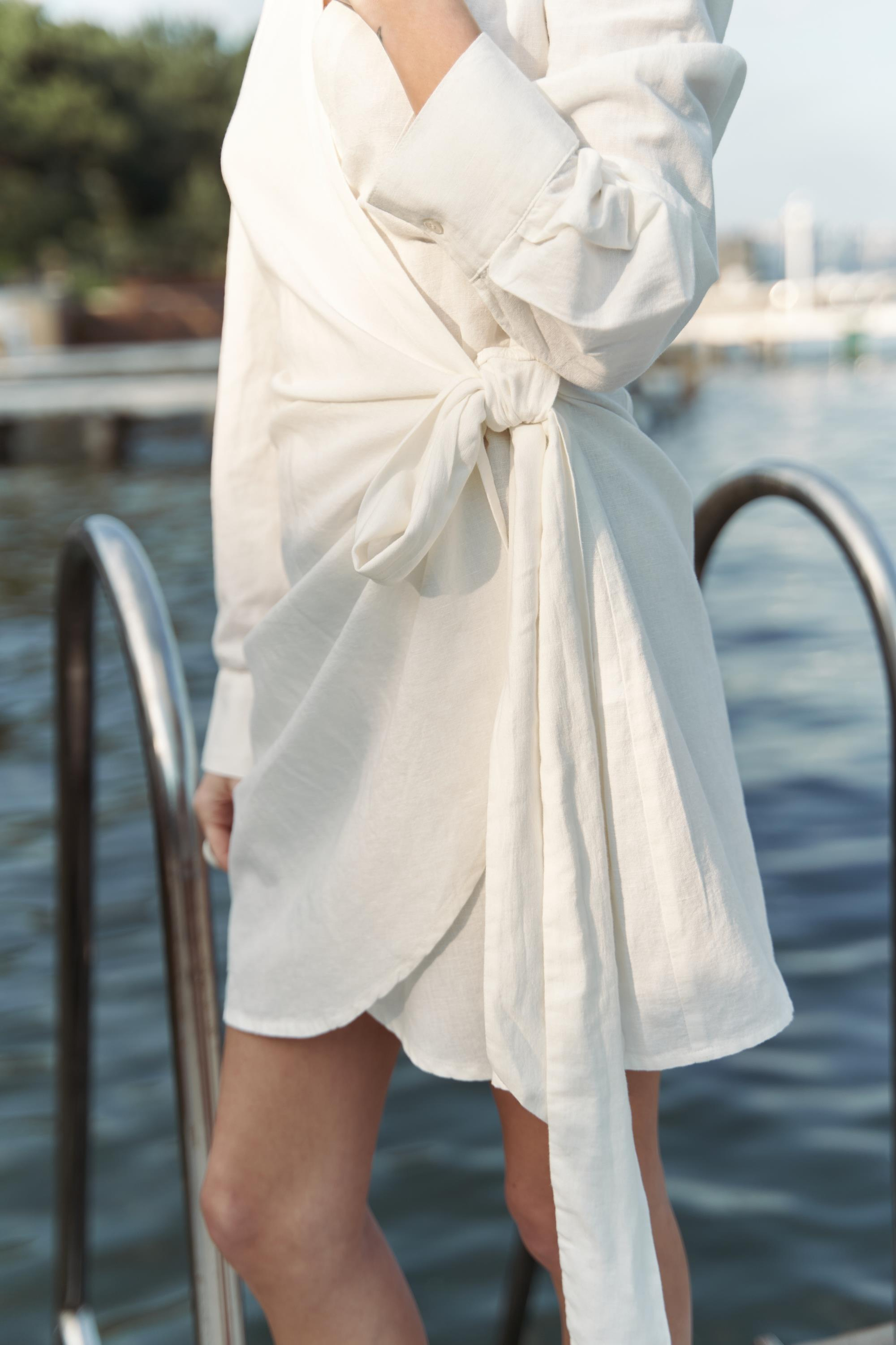 Gormelia Bağlamalı Ekru Elbise