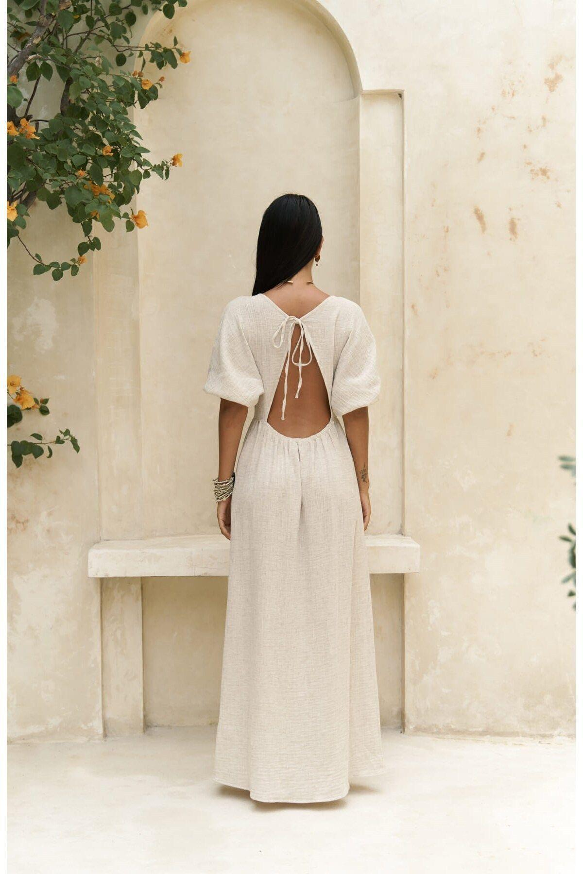 Habire Sırt Dekolteli Bej Elbise