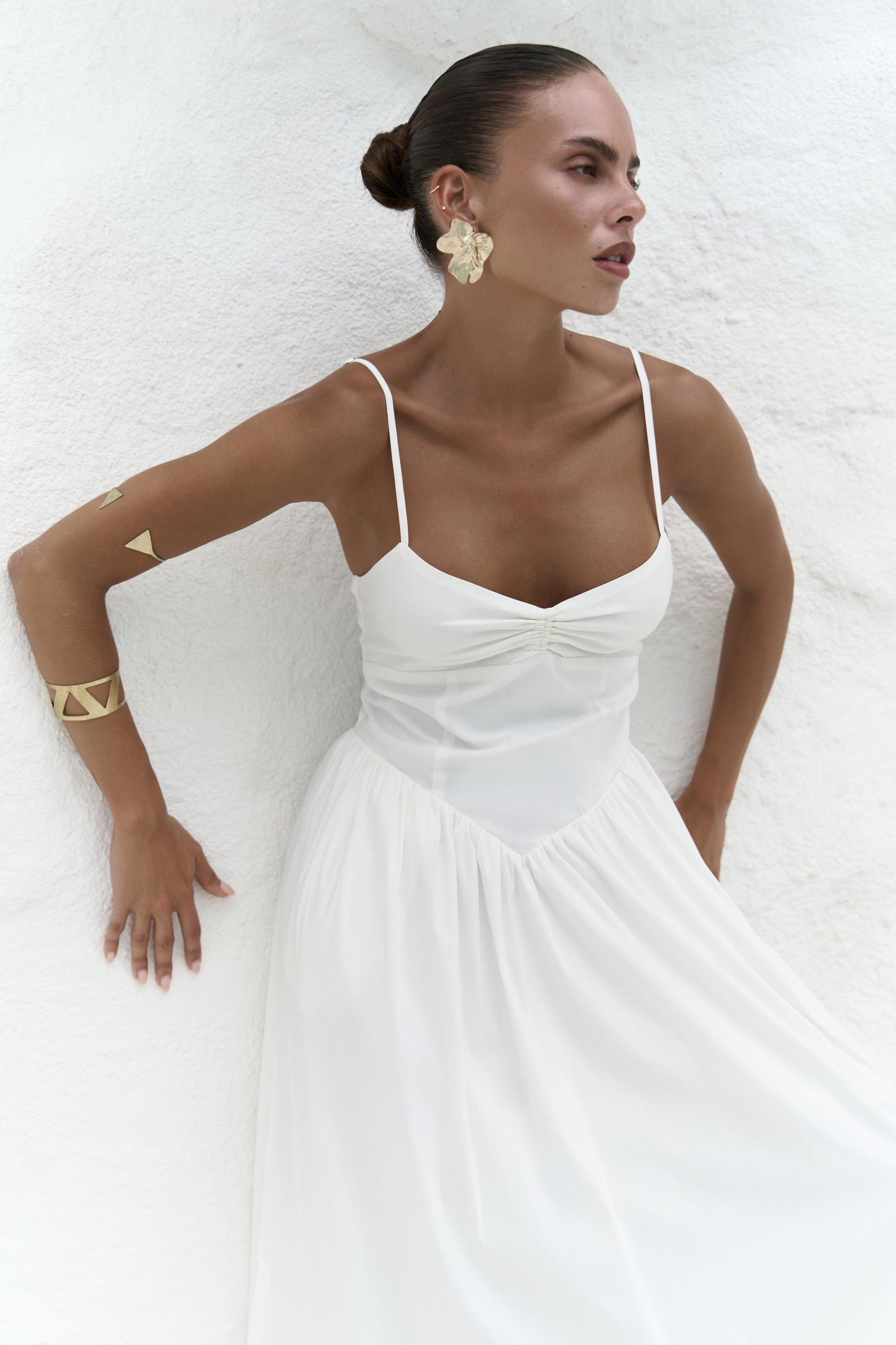 Hajar Askılı Ekru Uzun Elbise