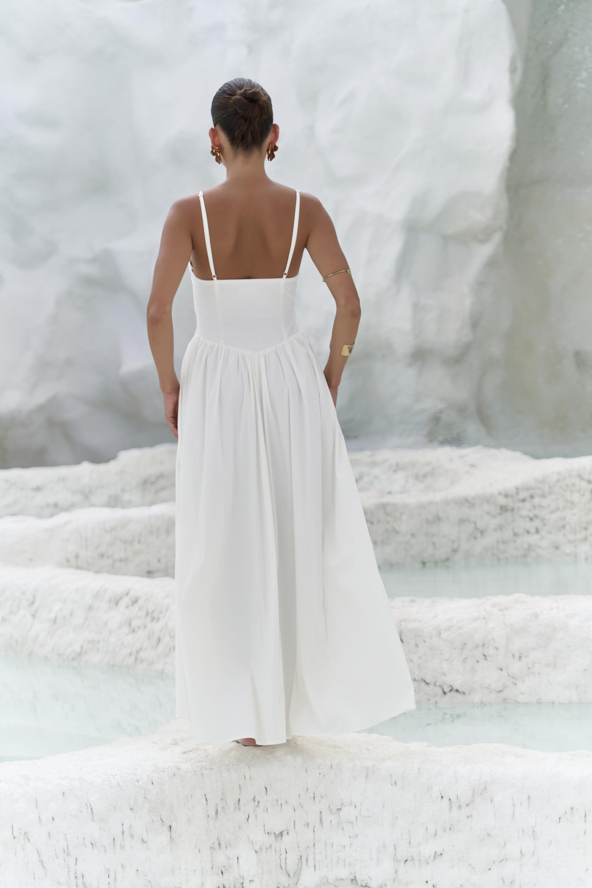 Hajar Askılı Ekru Uzun Elbise