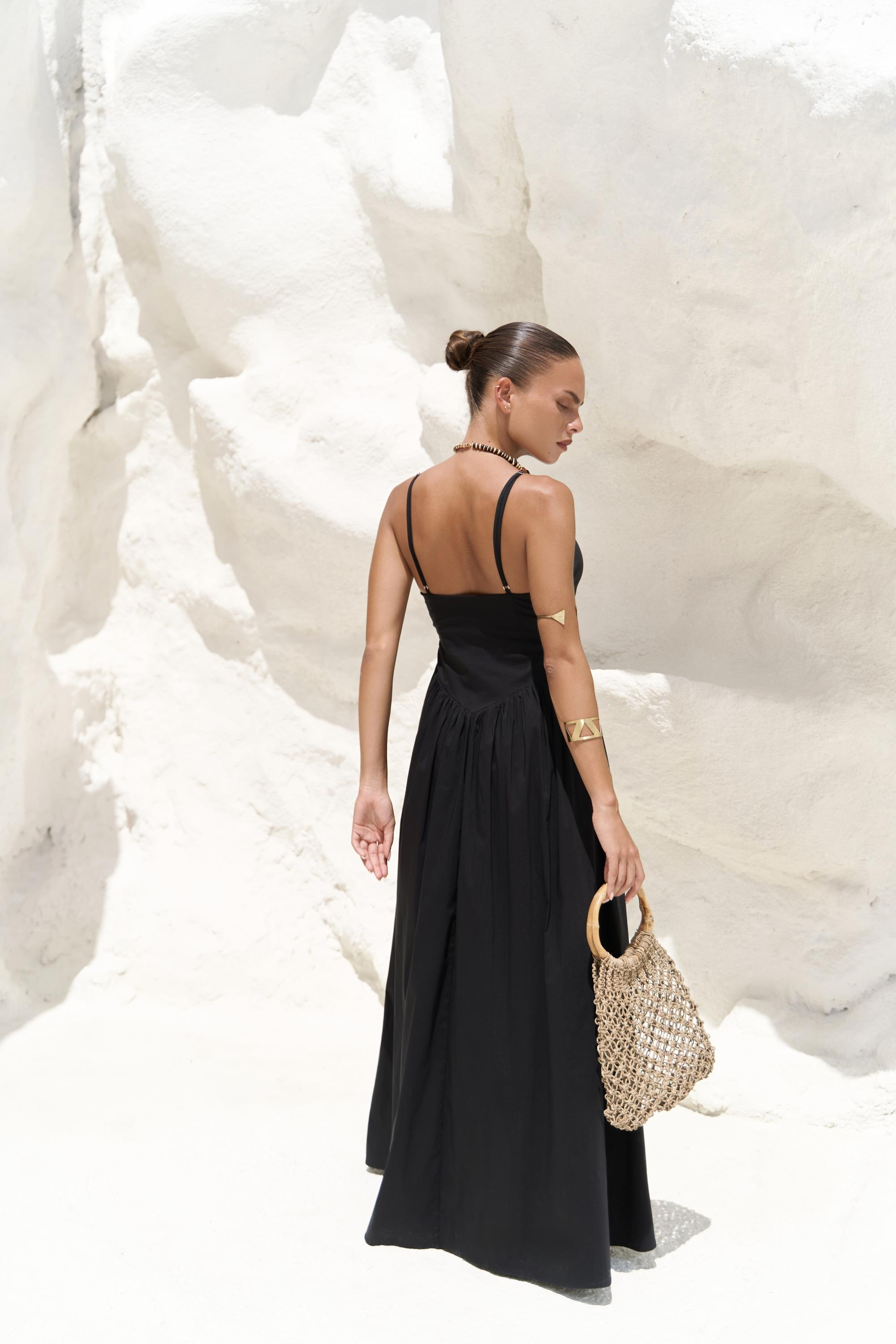 Hajar Askılı Siyah Uzun Elbise