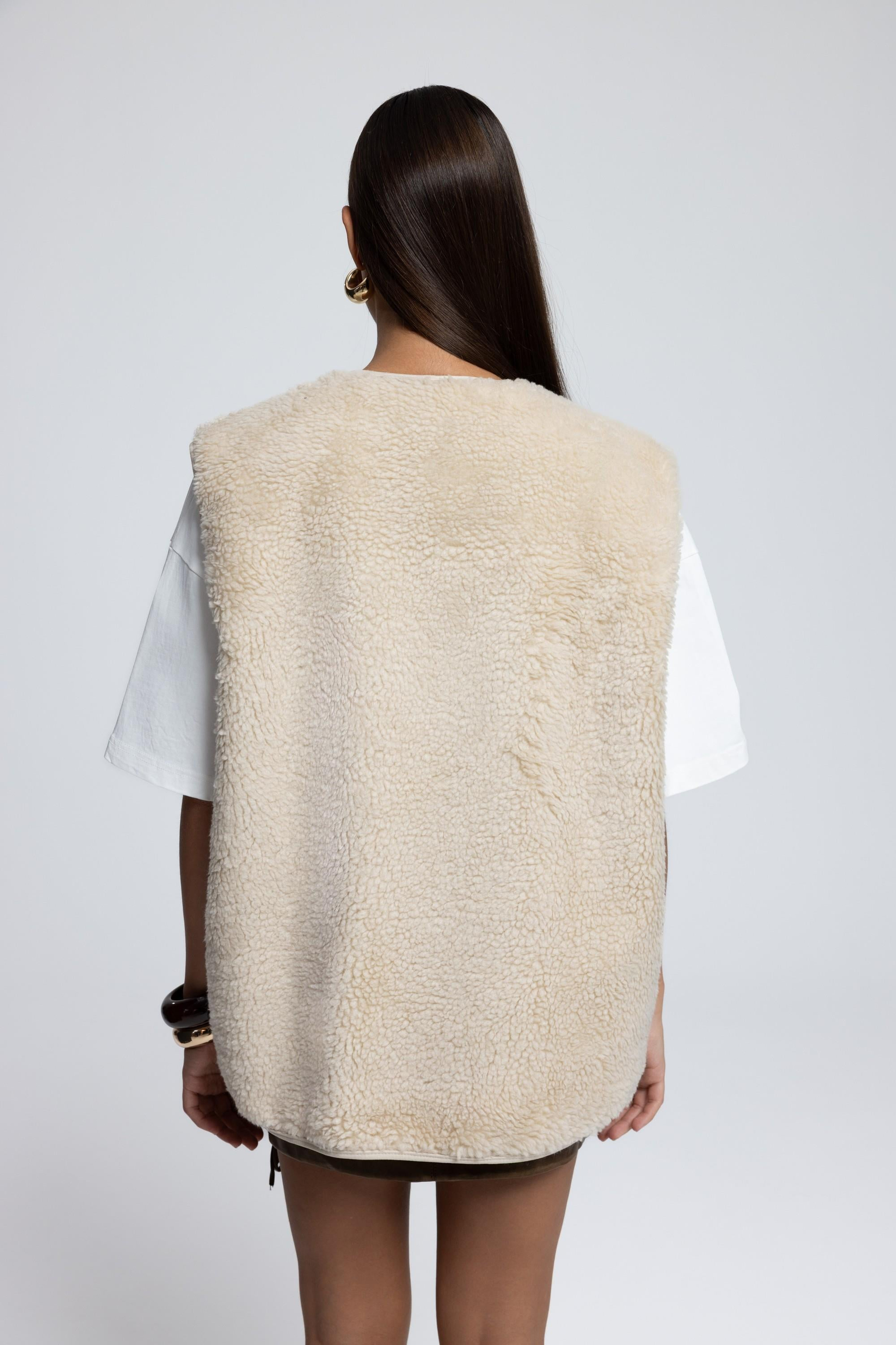 Harlow Beige Teddy Vest