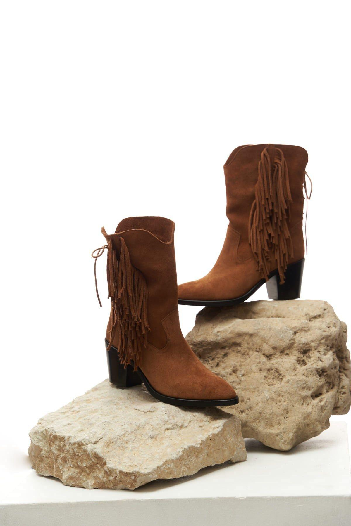 Hera Püskül Detay Taba Süet Kovboy Bot