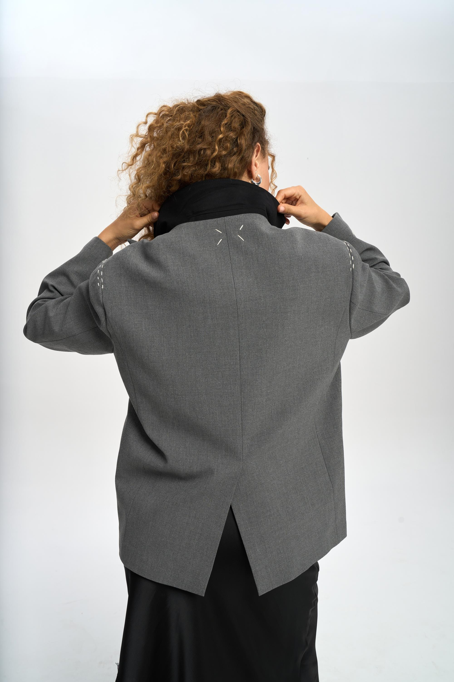 Iva Embroidery Detailed Charcoal Blazer