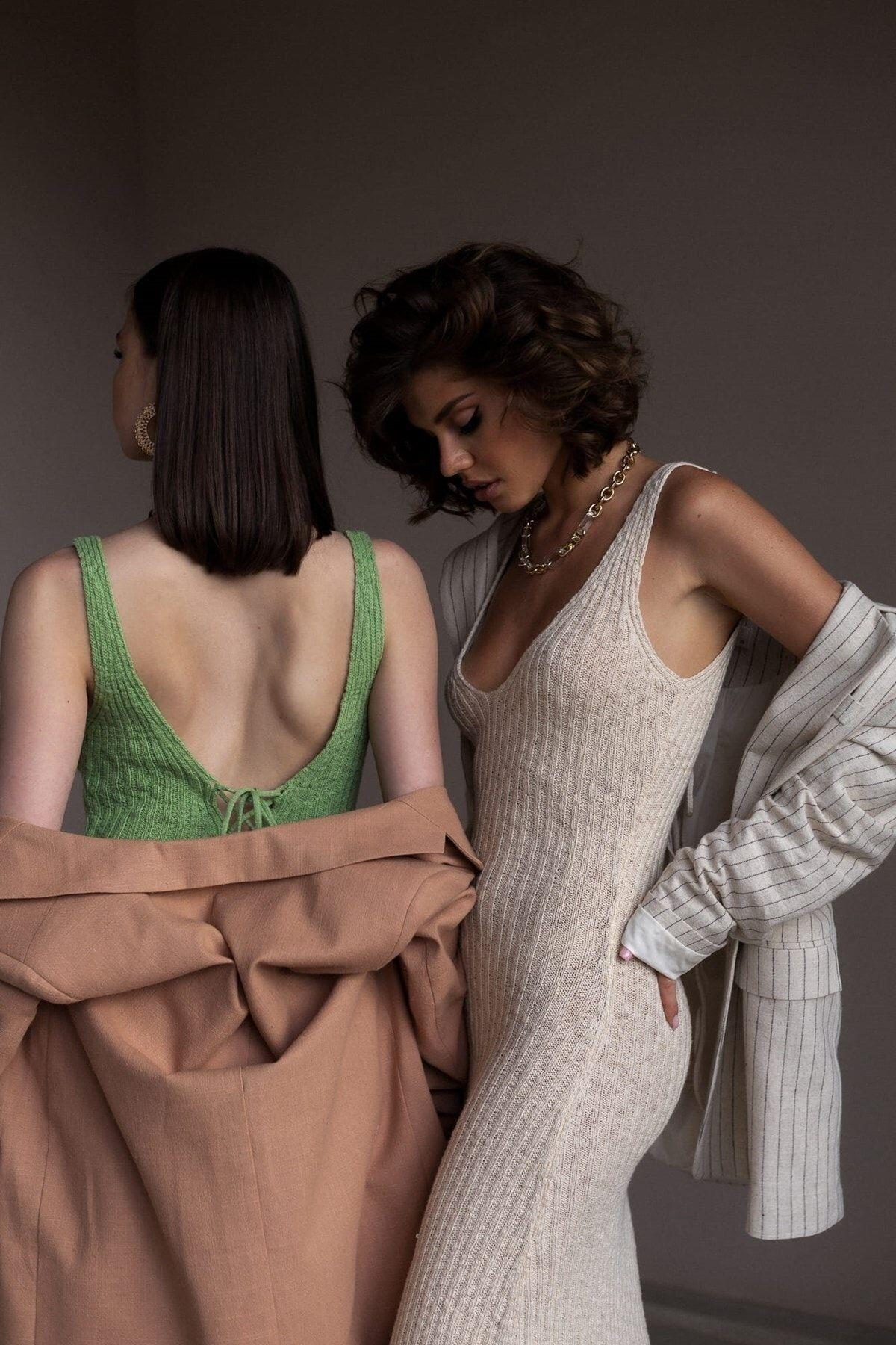 Janell Yeşil Triko Midi Askılı Elbise