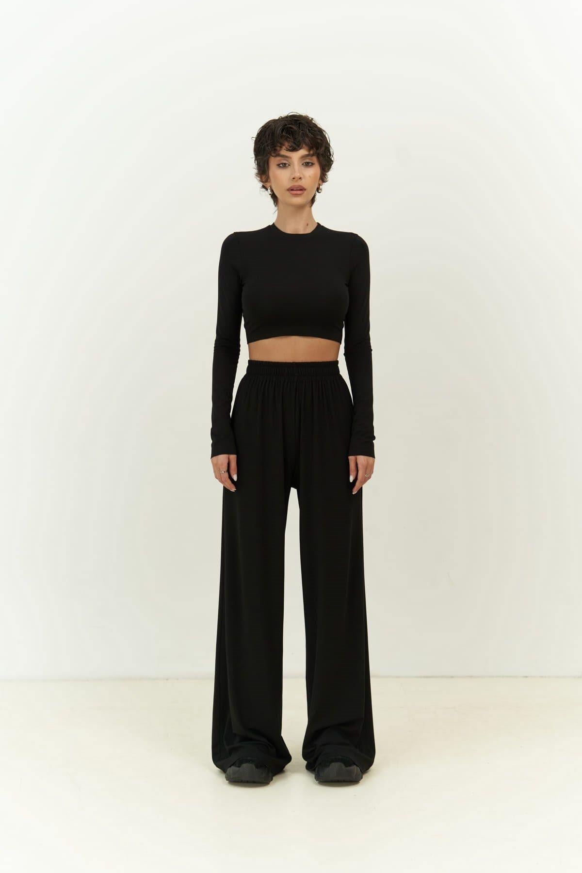 Jany Long Sleeve Black Crop & Pants Set
