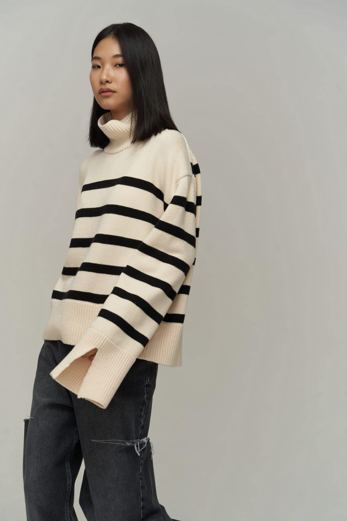 Mai Collection Jeff Ecru High Neck Striped Sweater