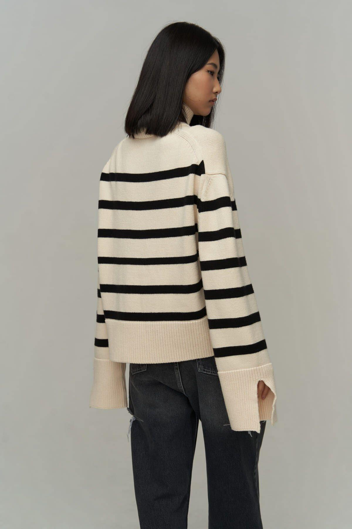 Mai Collection Jeff Ecru High Neck Striped Sweater