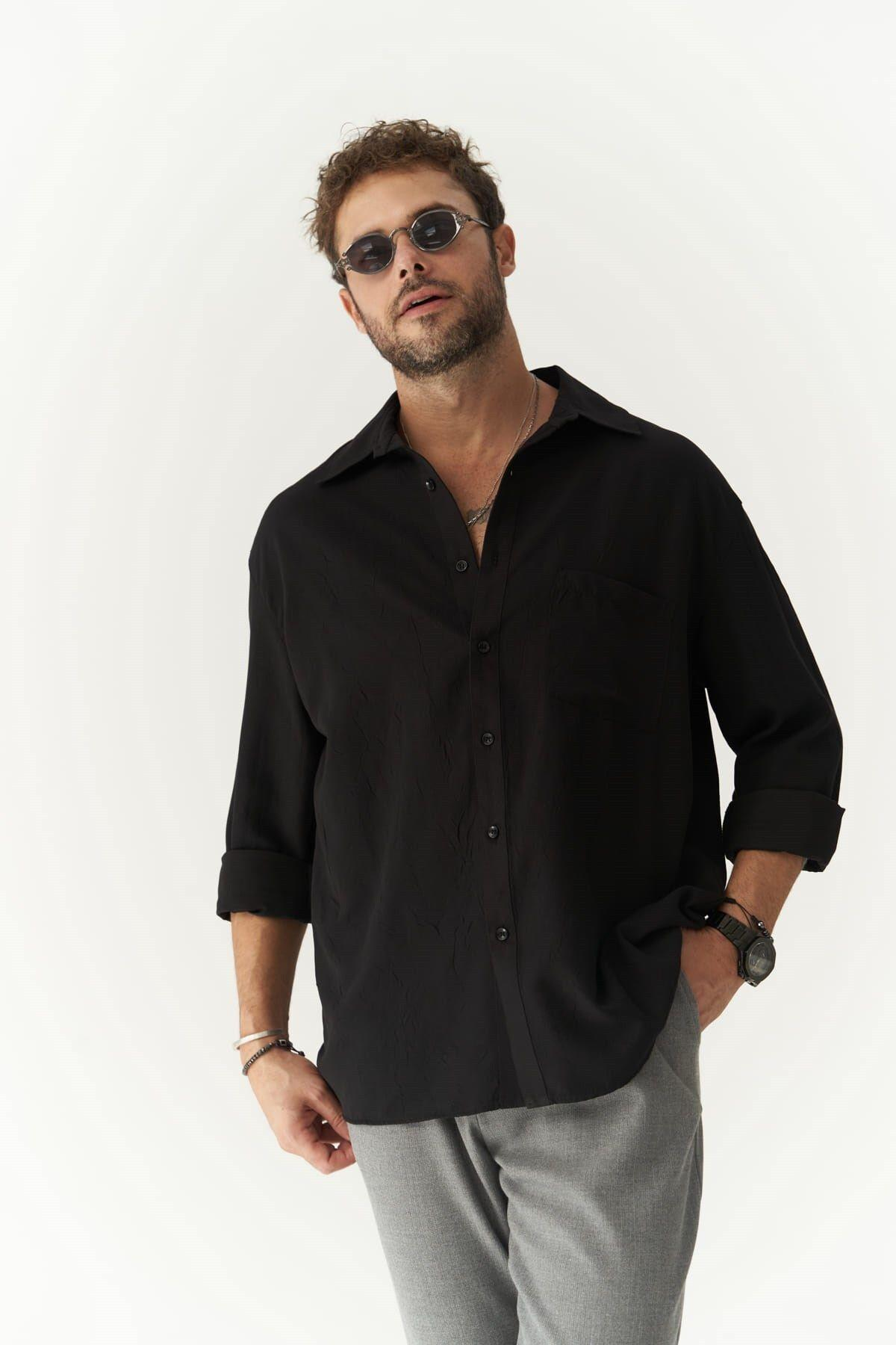 Juan Men's Black Shirt
