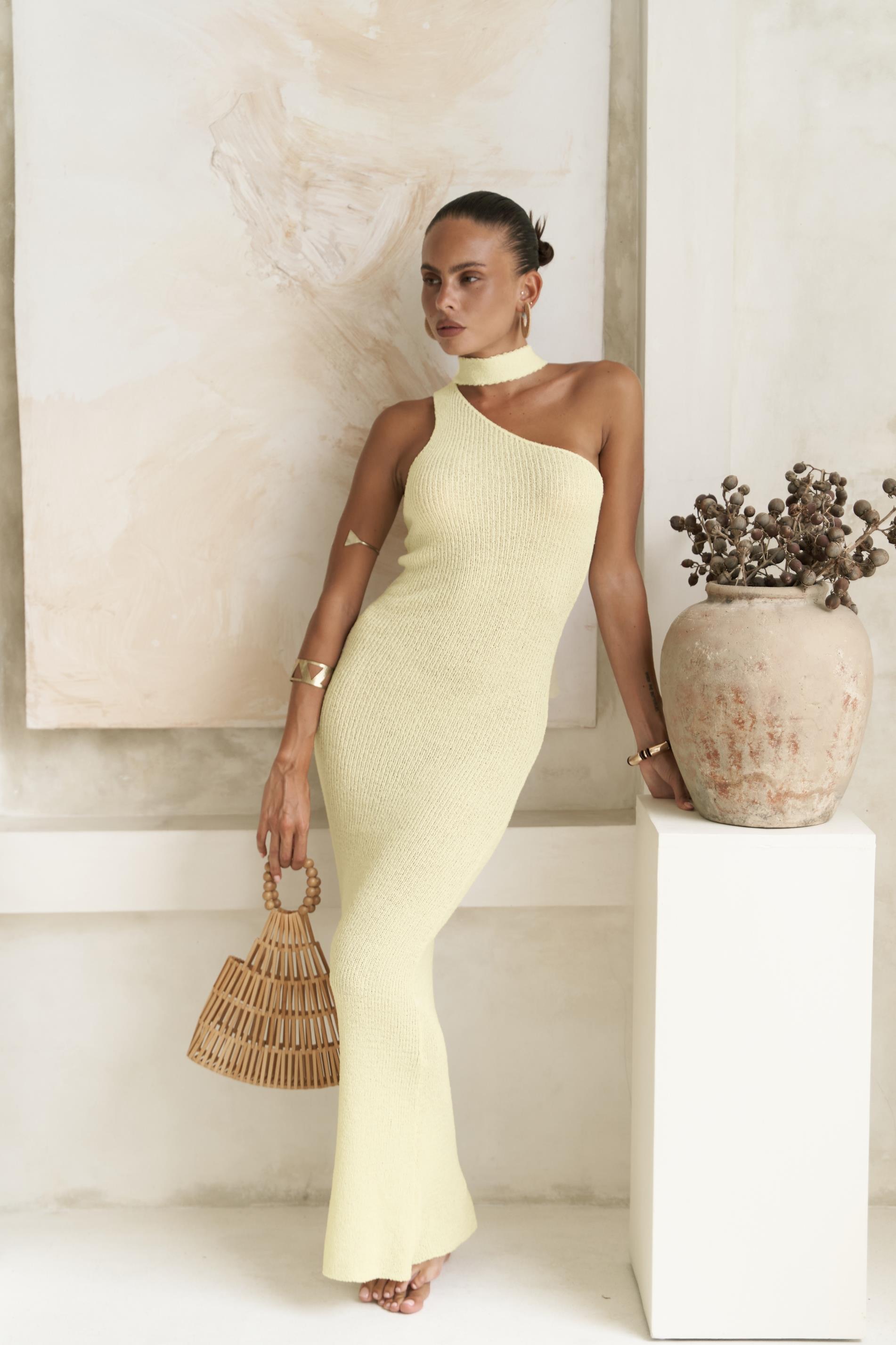 Kamalas Asimetrik Triko Sarı Uzun Elbise