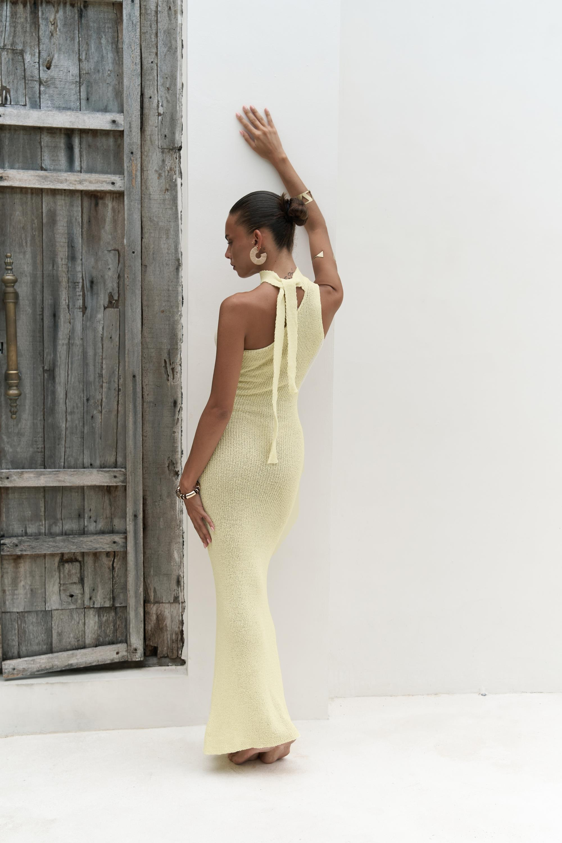 Kamalas Asimetrik Triko Sarı Uzun Elbise