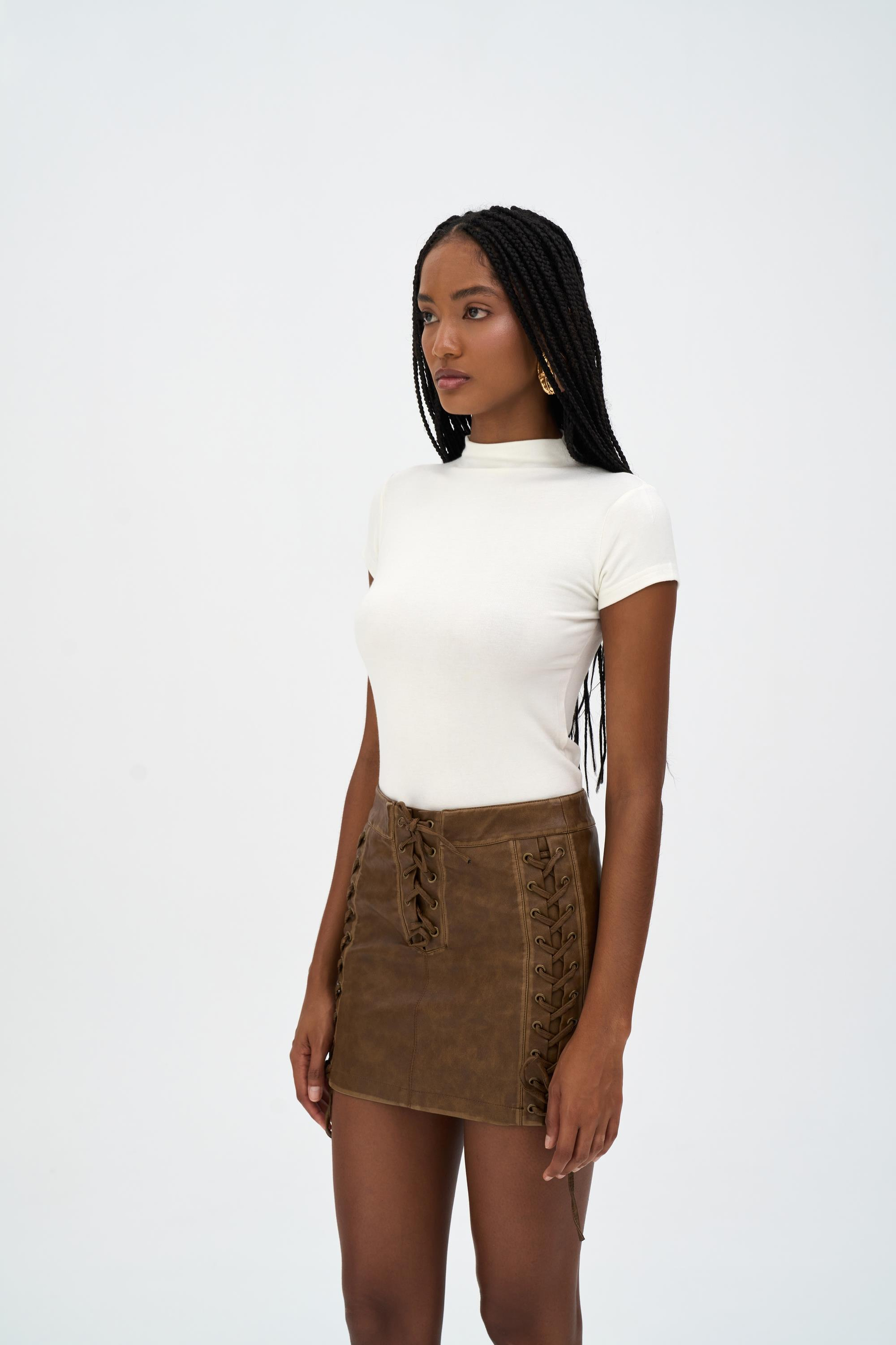 Kason Taba İp Detaylı Suni Deri Mini Etek