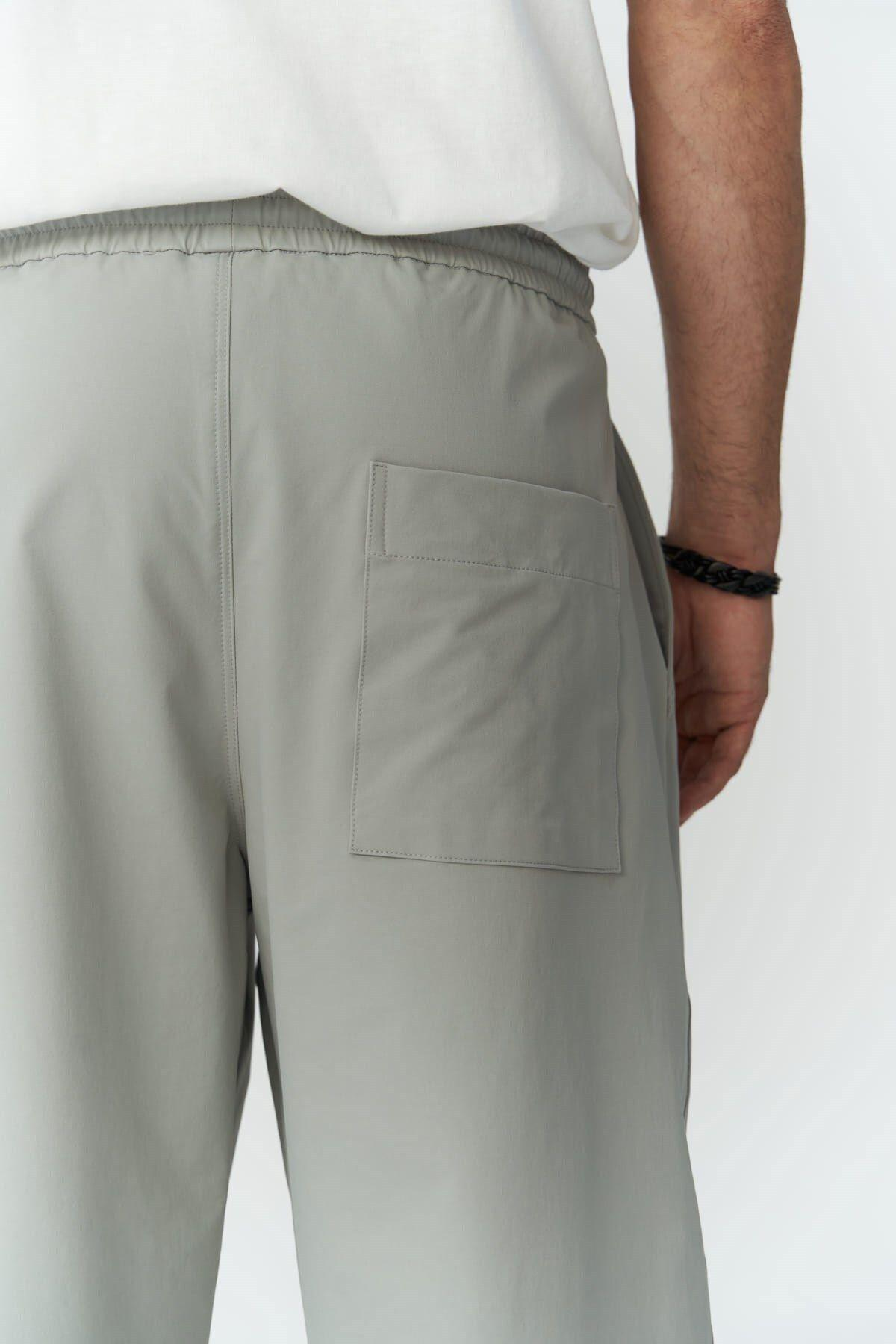 Kenway Men's Gray Trousers