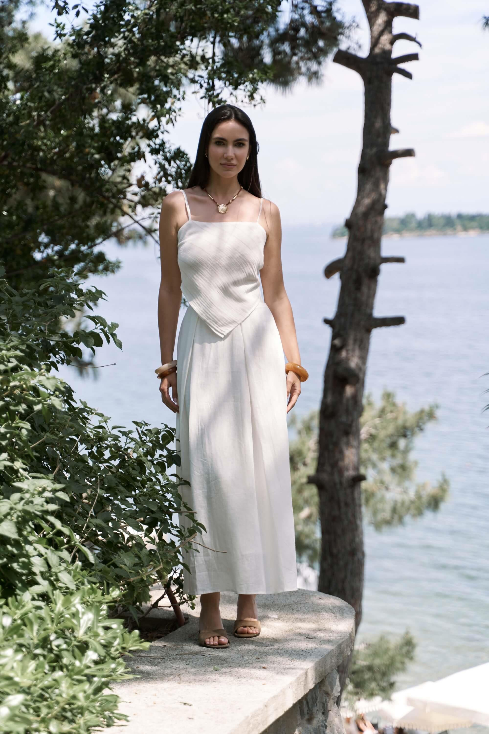 Kita Üçgen Detay Çizgili Ekru Keten Crop