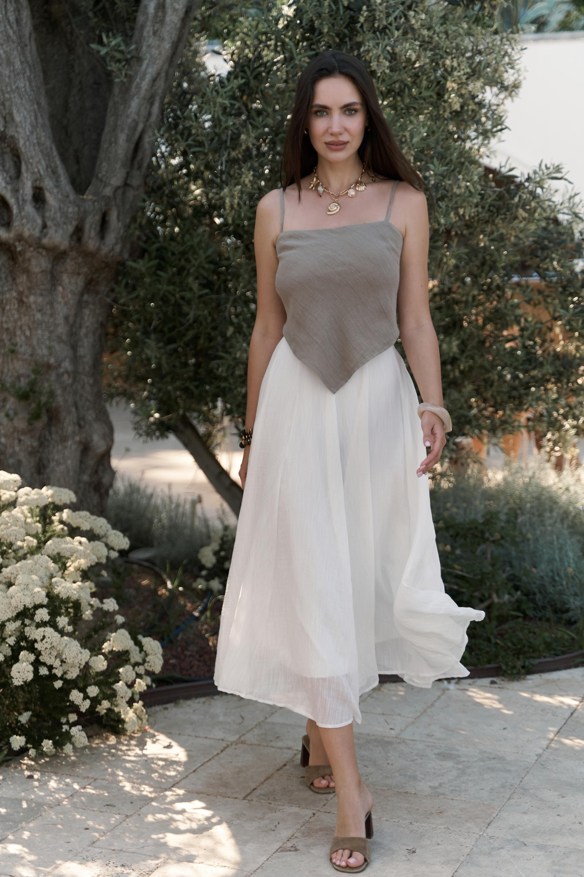 Kita Üçgen Detay Çizgili Haki Keten Crop