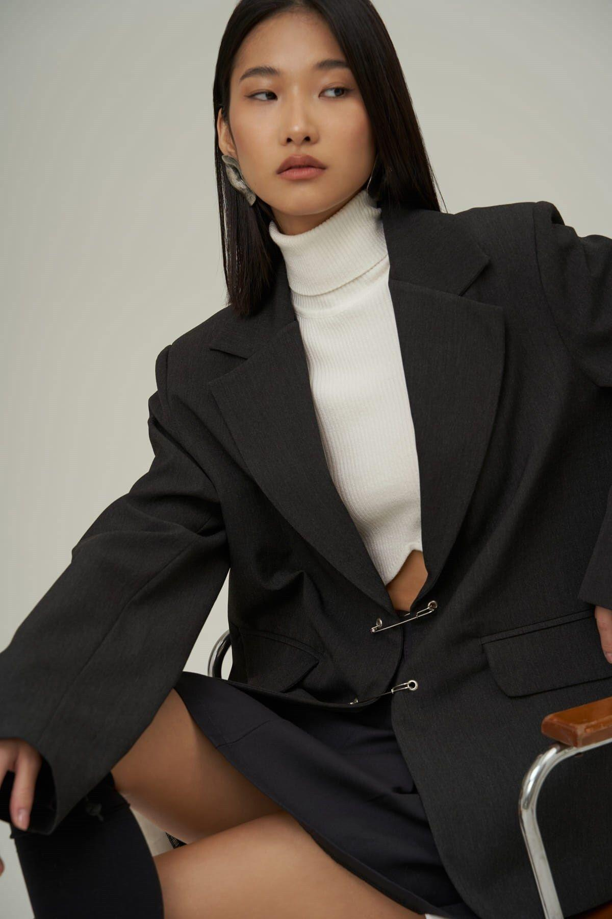 Lana Çengel Detay Antrasit Blazer Ceket