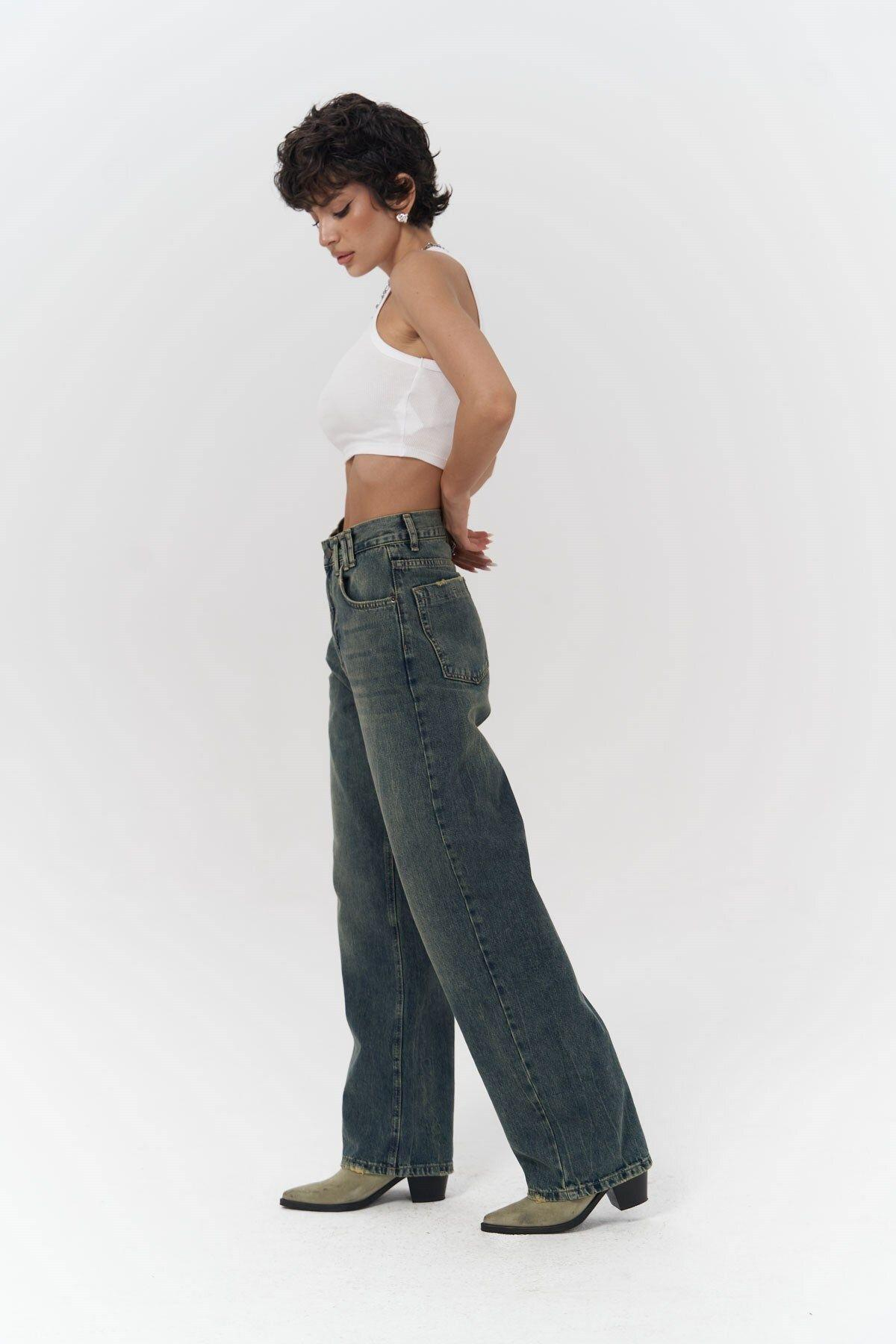 Laura Dirty Green Jeans