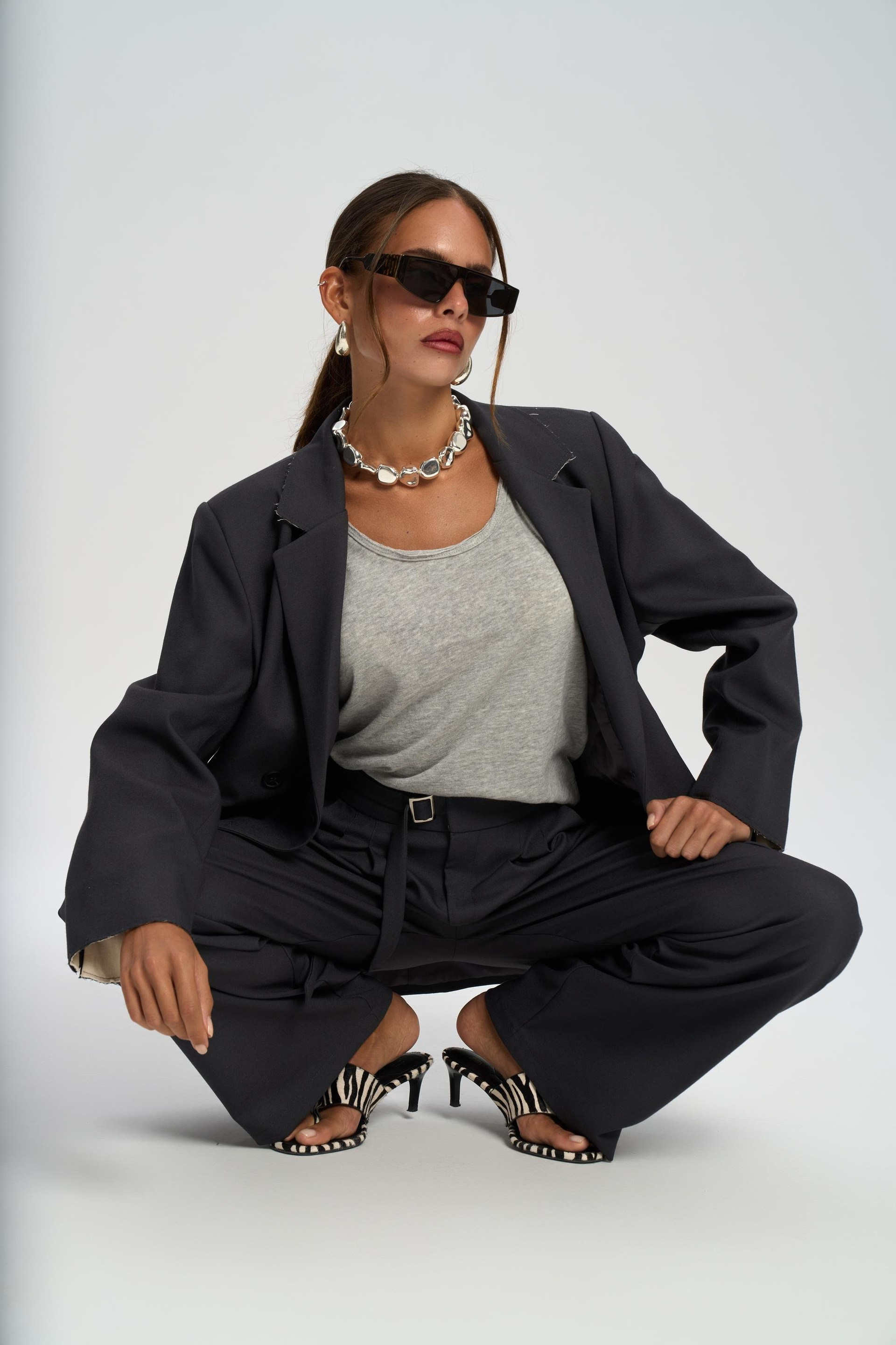 Letizia Belt Detail Charcoal Pants