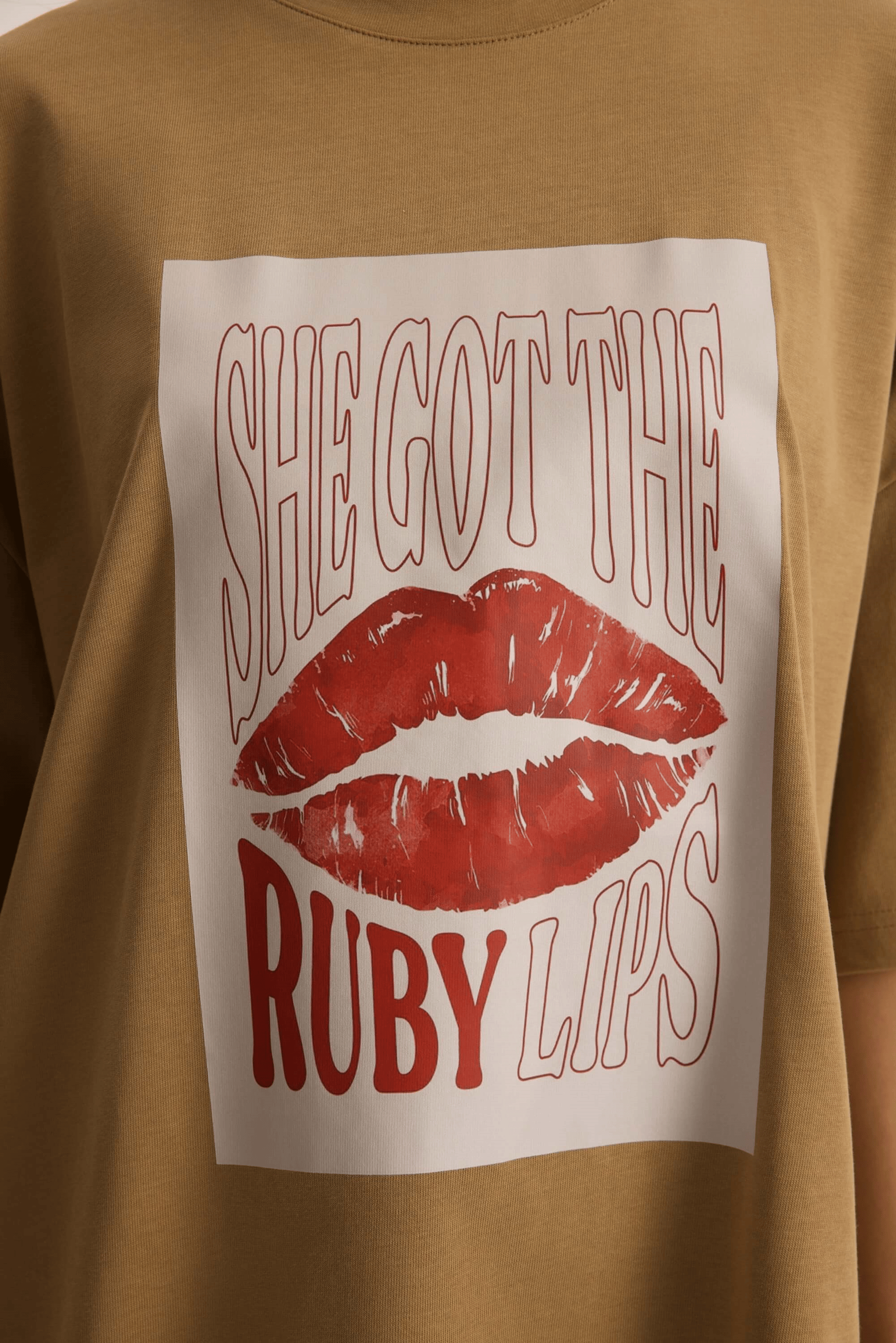 Lip Print Oversize Haki T-Shirt