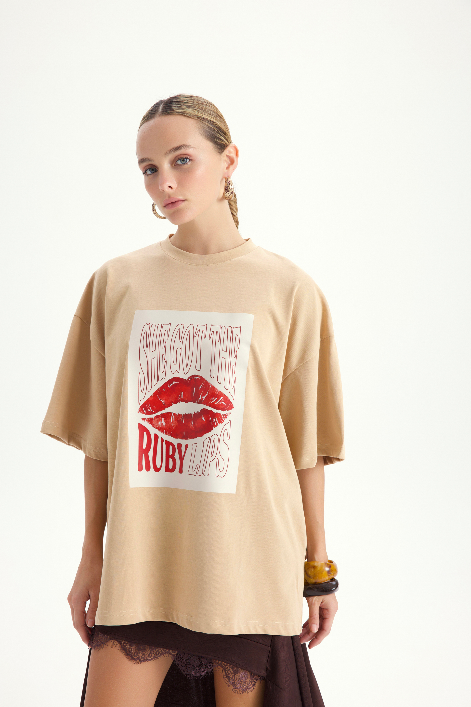 Lip Print Oversize Vizon T-Shirt