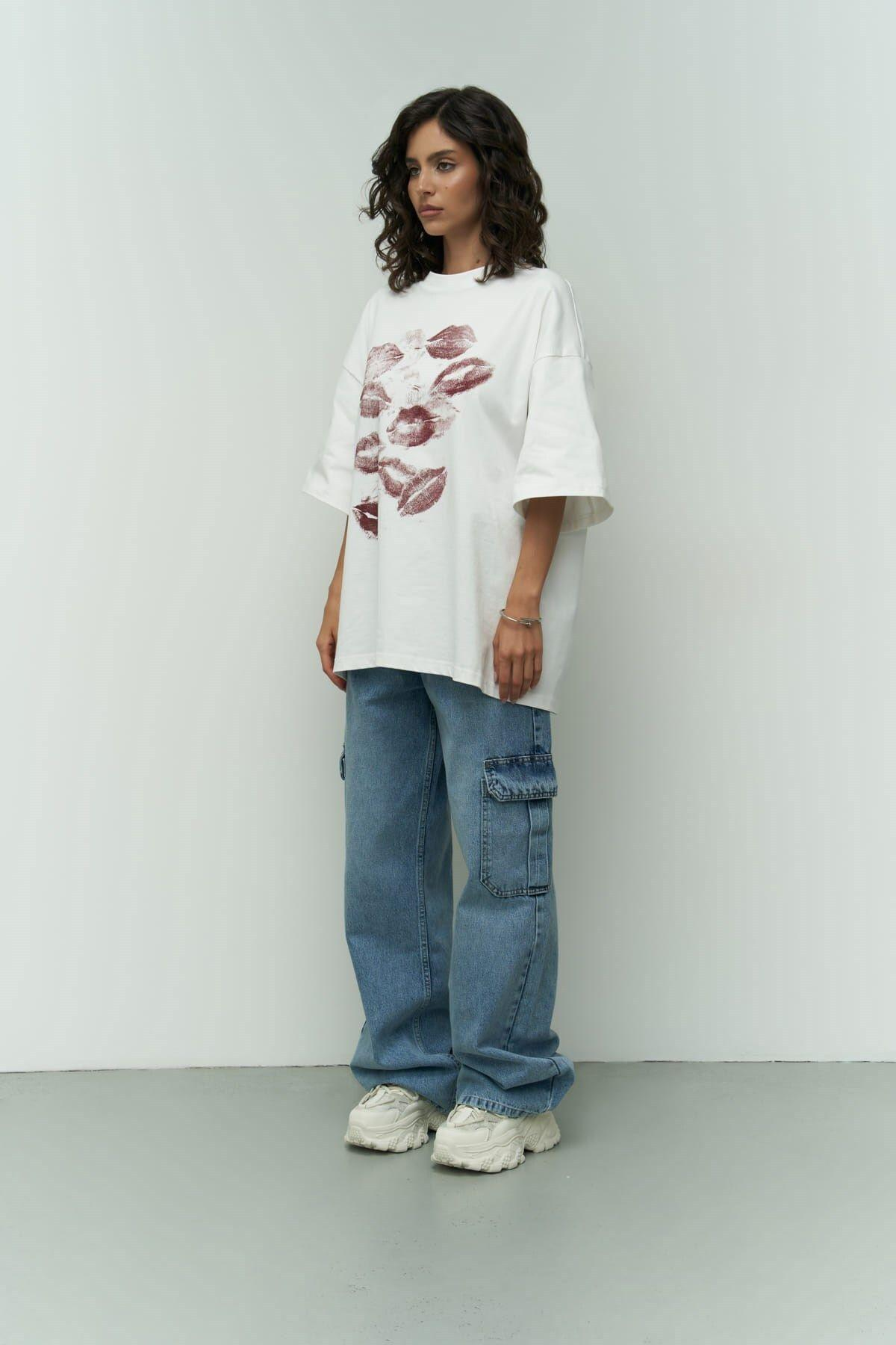 Lips Beyaz Oversize T-shirt