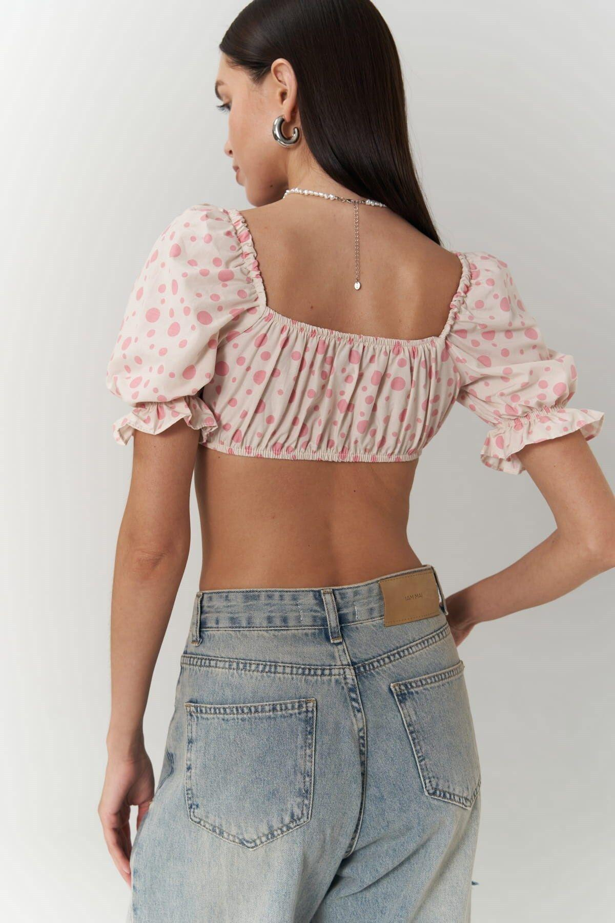 Lisa Pembe Puantiyeli Crop