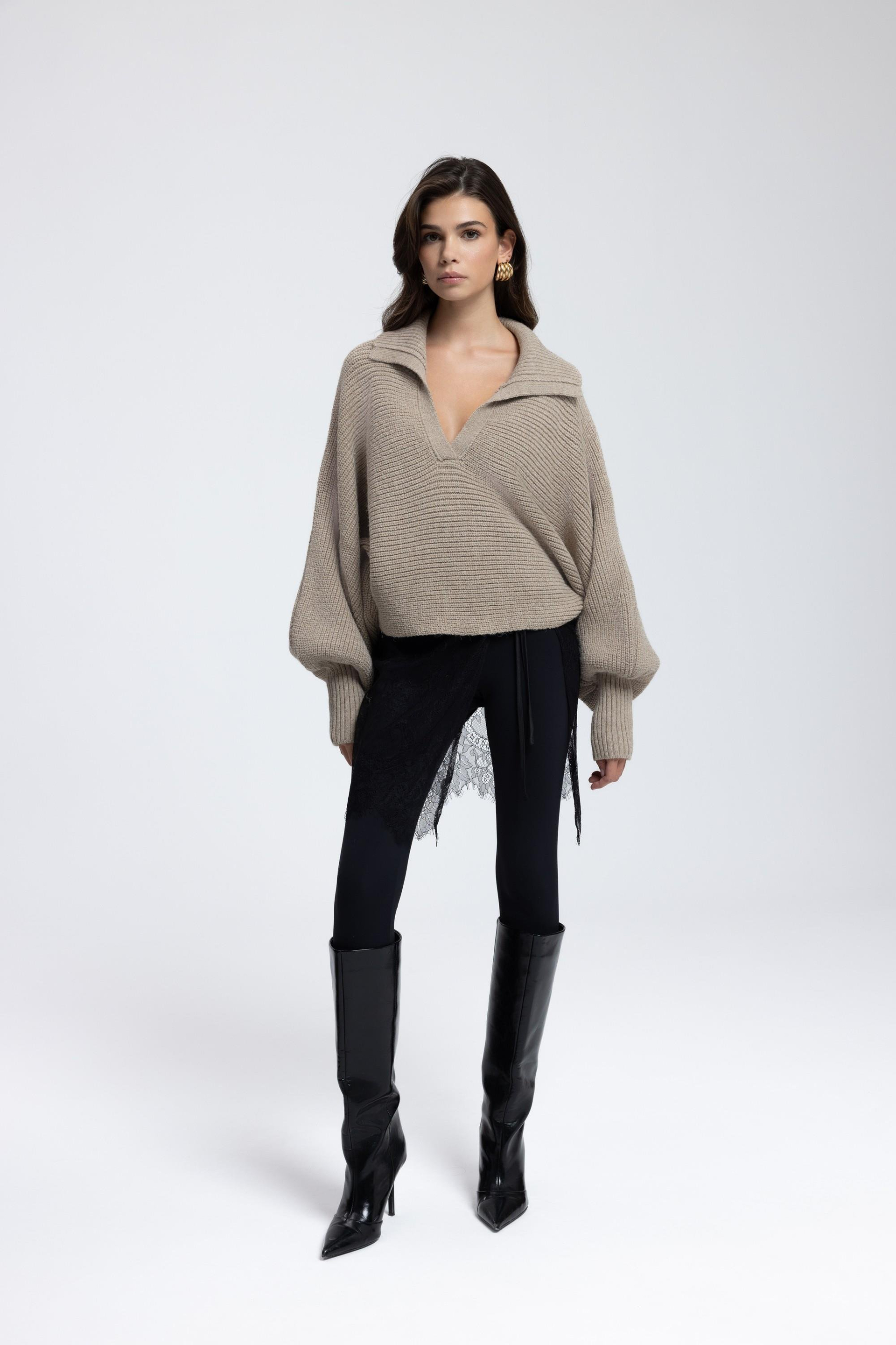 Livia Vizon Yakalı Kazak