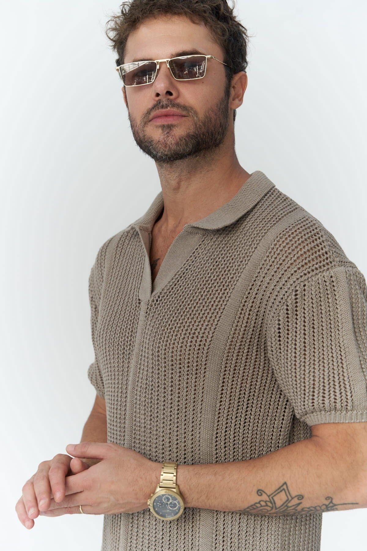 Looke Men's Dark Beige Knit T-Shirt 