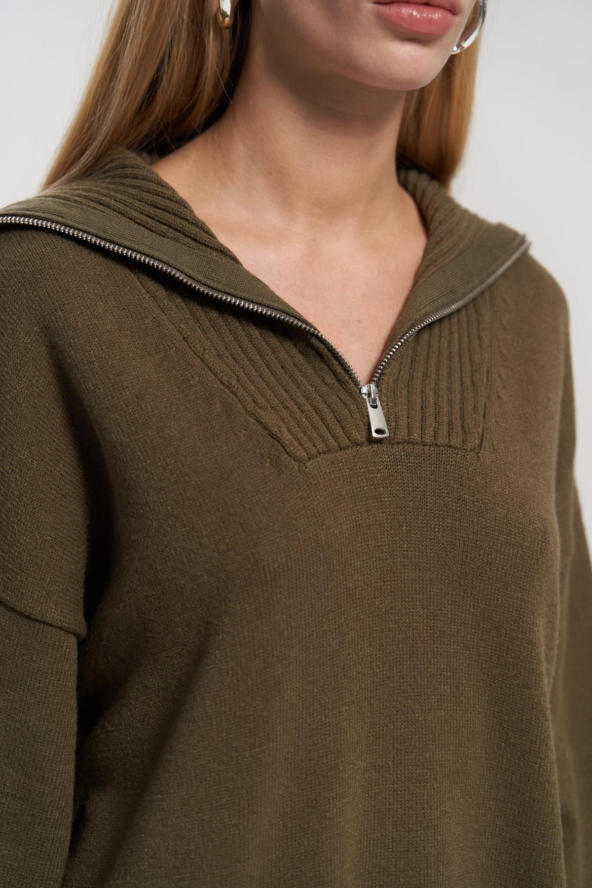 Lorna Fermuarlı Haki Triko Kazak