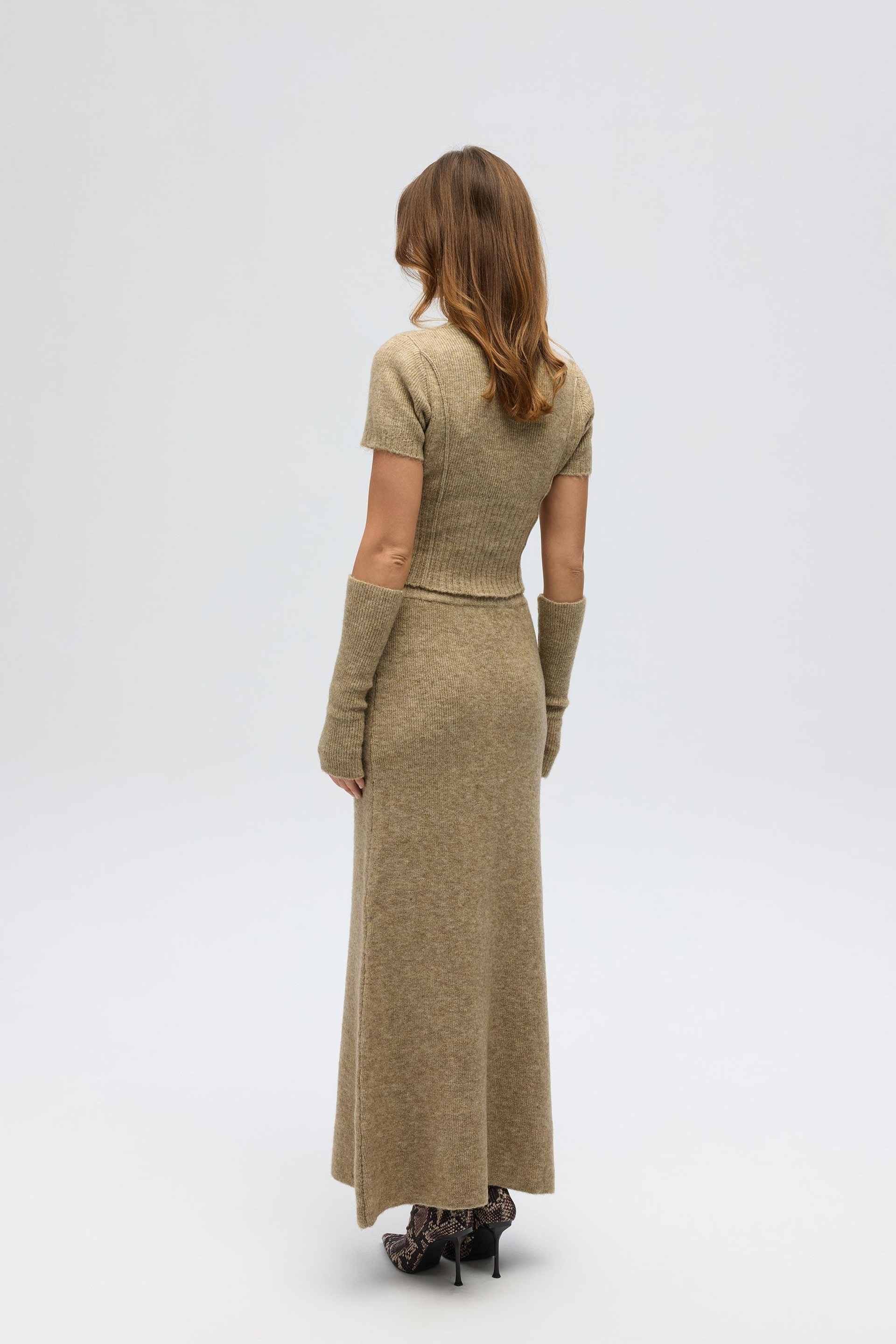 Lumi Gül Detay Vizon Crop Etek Triko Takım