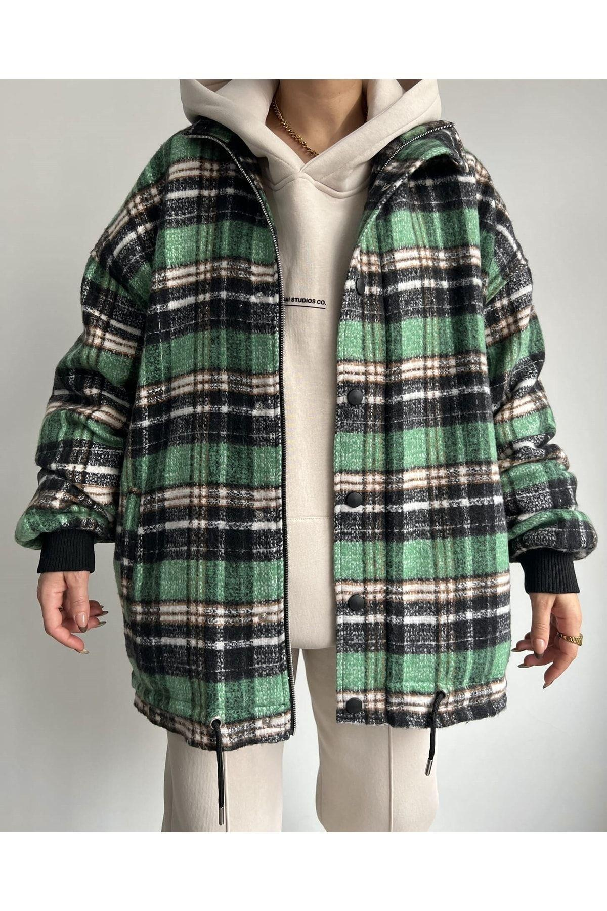 Mai Snoopy Benetton Flannel Zrope-Up Jacket