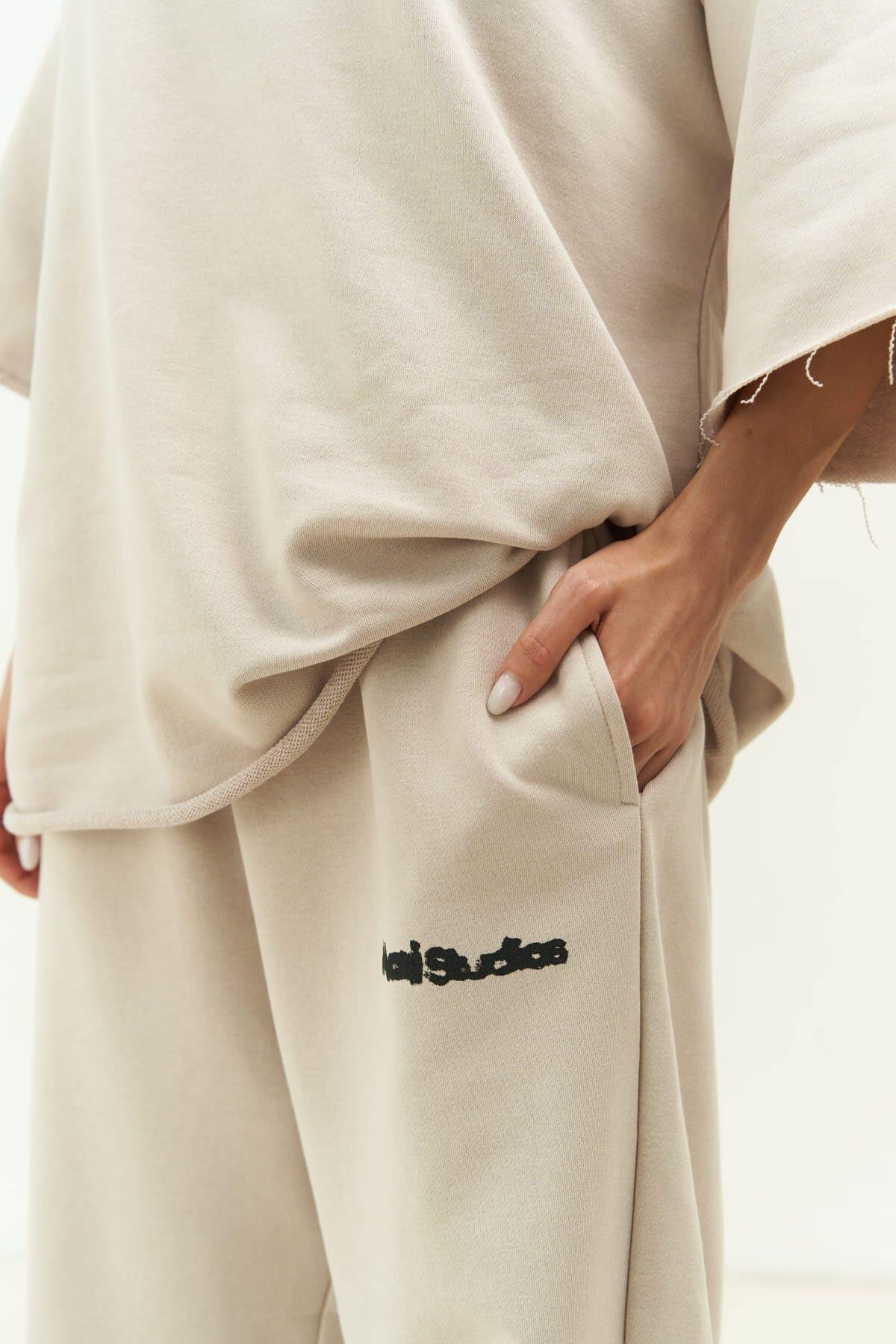 Manno Beige T-Shirt Tracksuit